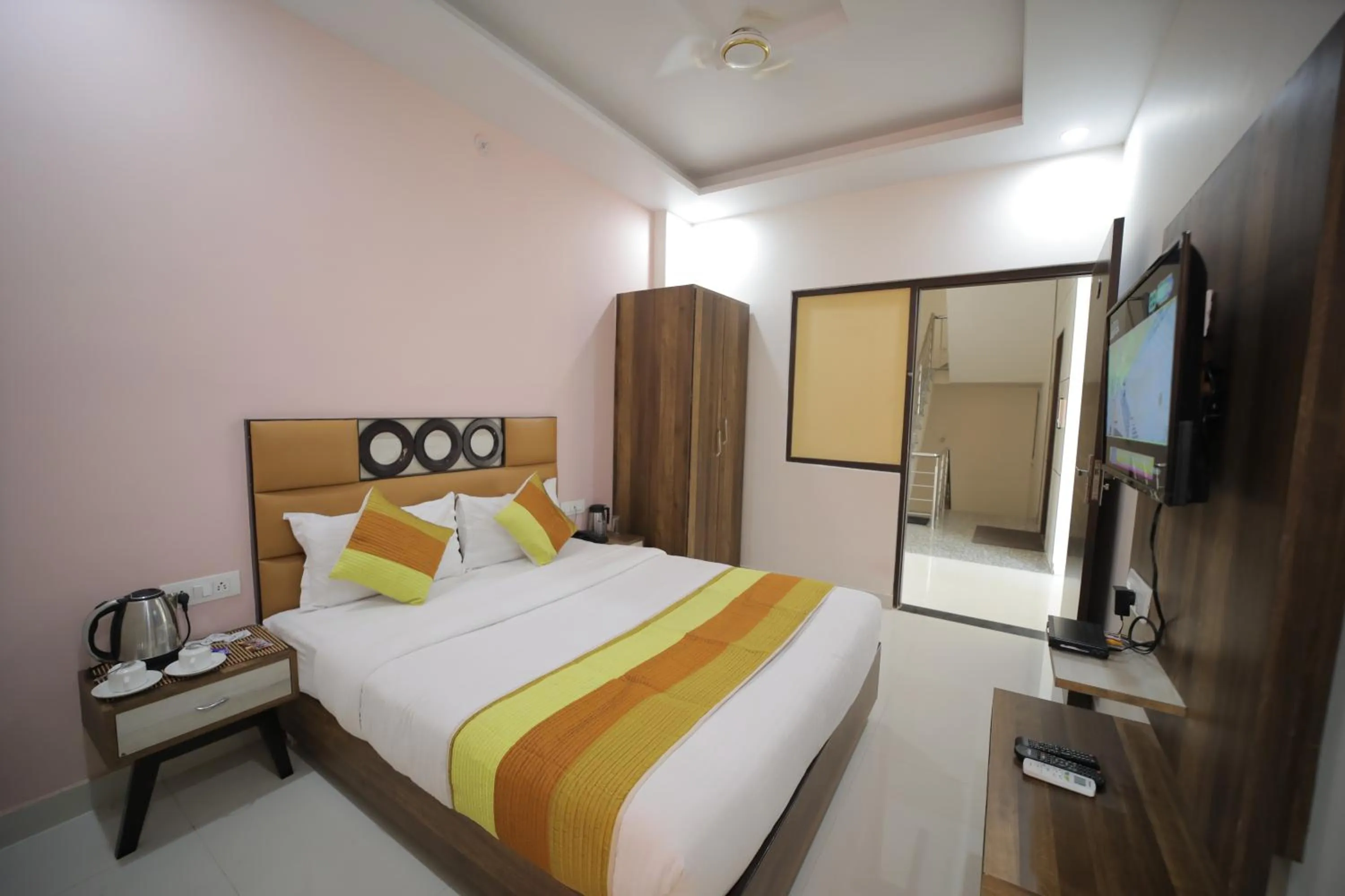 Bedroom, Bed in Hotel Reeve Inn