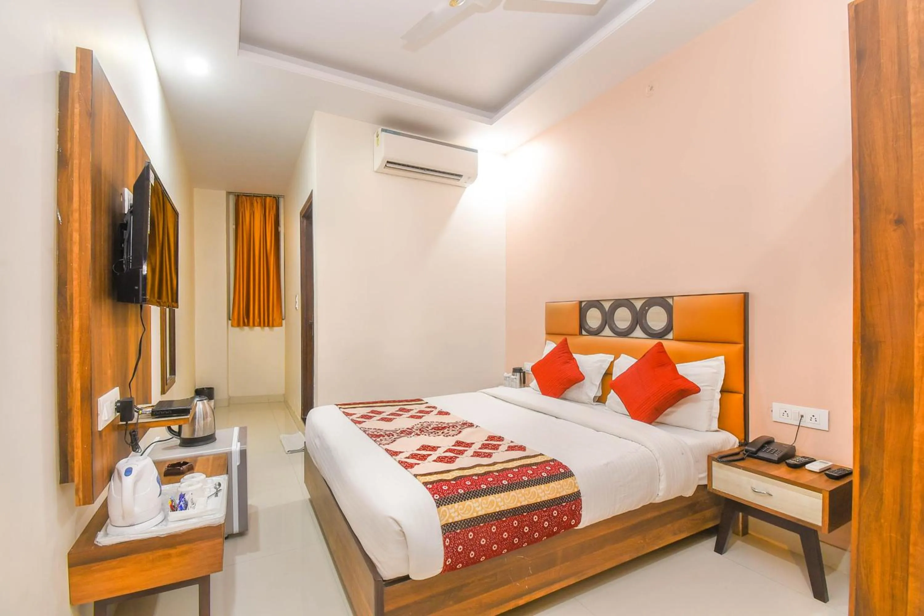 Bedroom, Bed in Hotel Reeve Inn