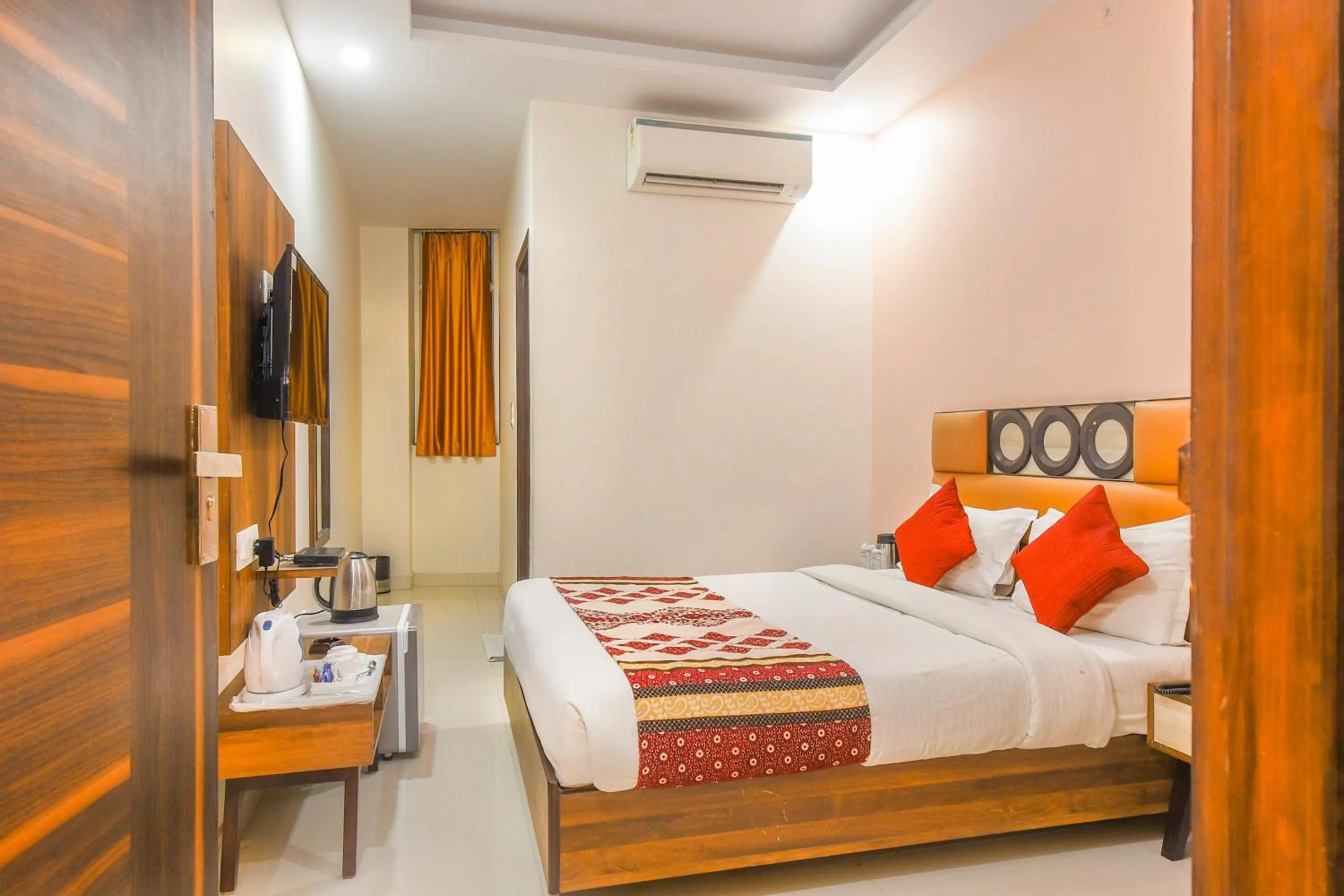 Bedroom, Bed in Hotel Reeve Inn