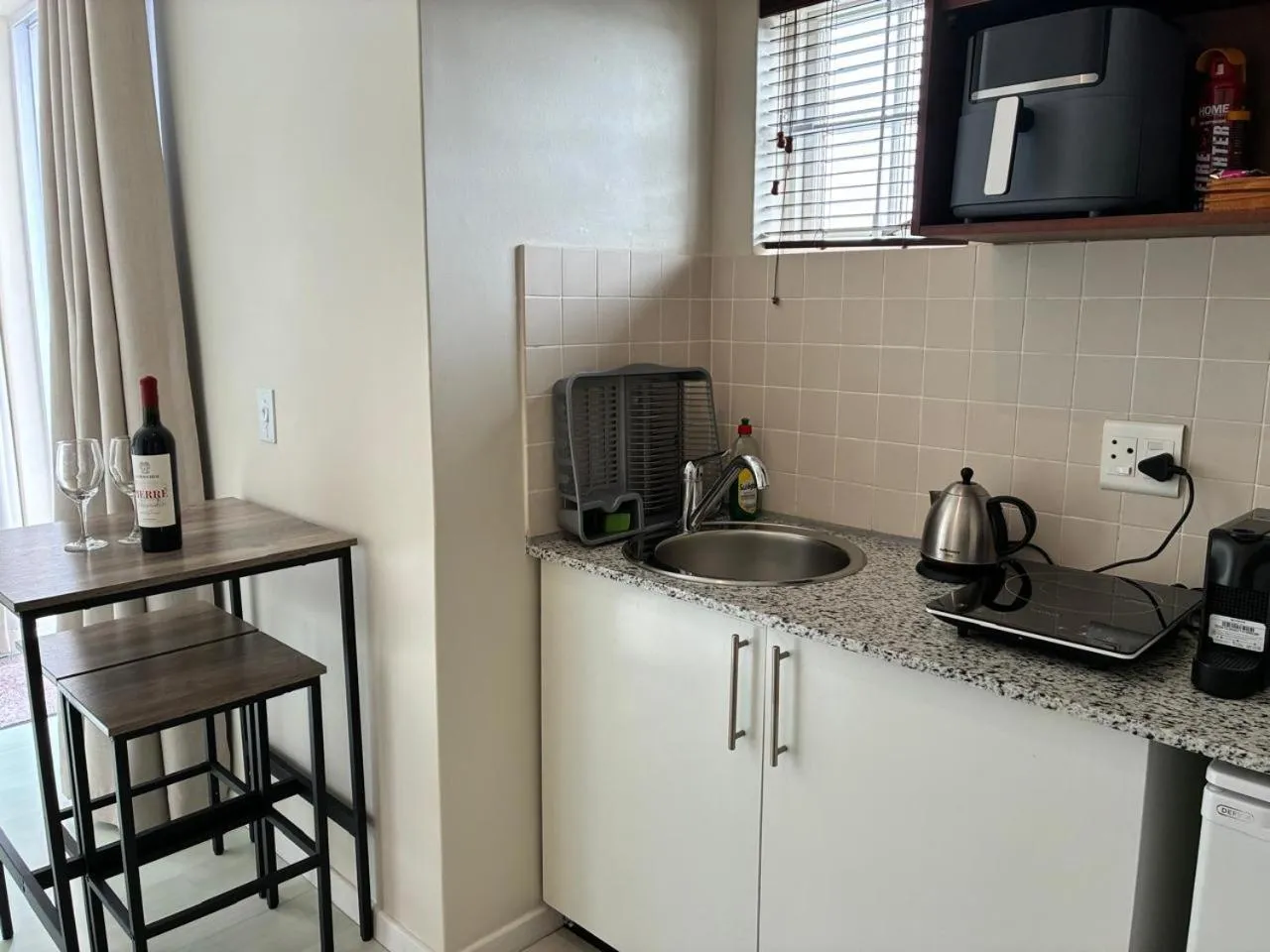 Kitchen or kitchenette in Manor on the Bay