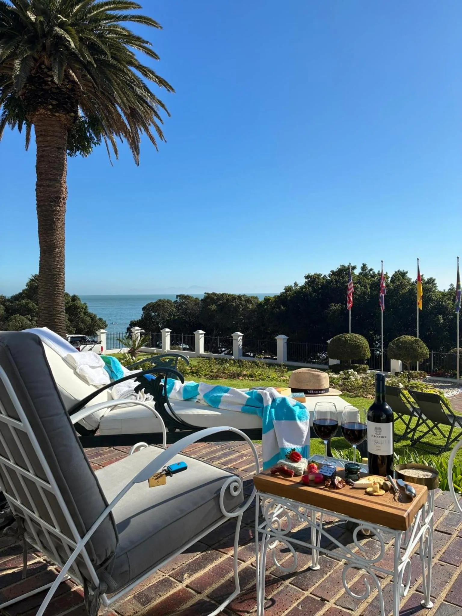 Balcony/Terrace in Manor on the Bay
