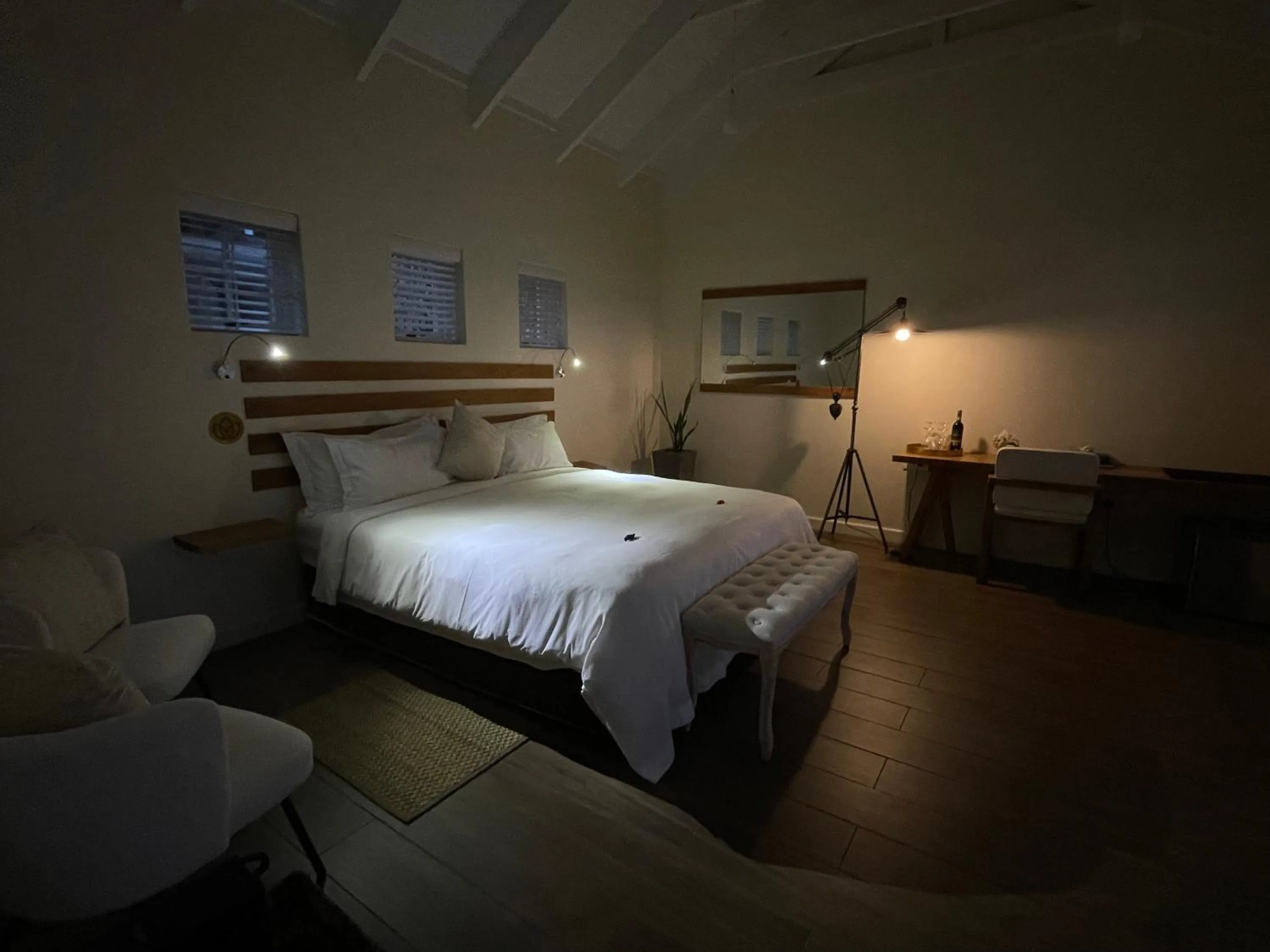 Bedroom, Bed in Manor on the Bay