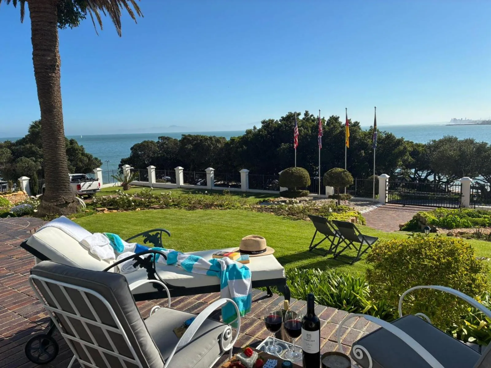 Coffee/tea facilities in Manor on the Bay