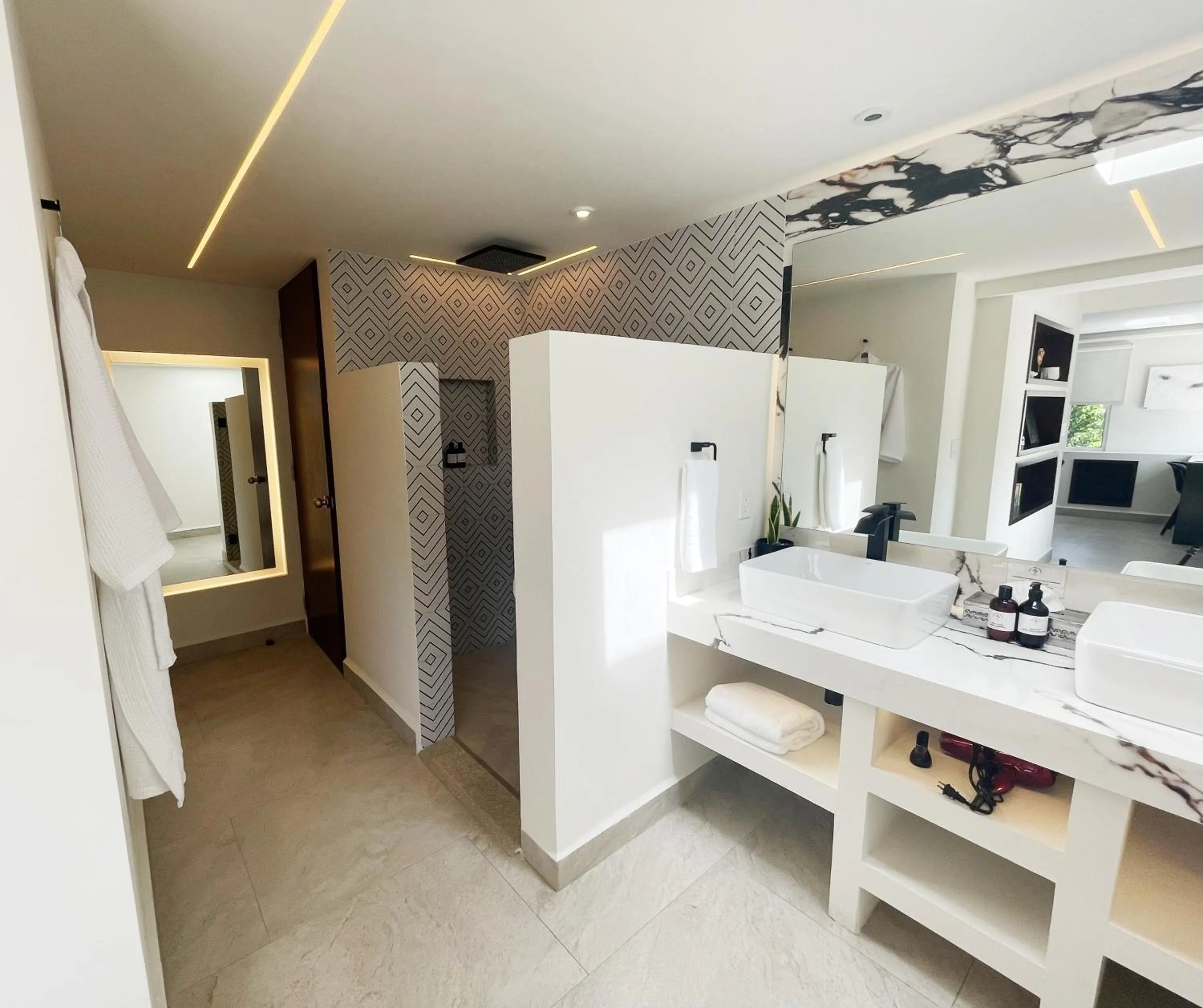 Bathroom in Marisol Hotel Boutique