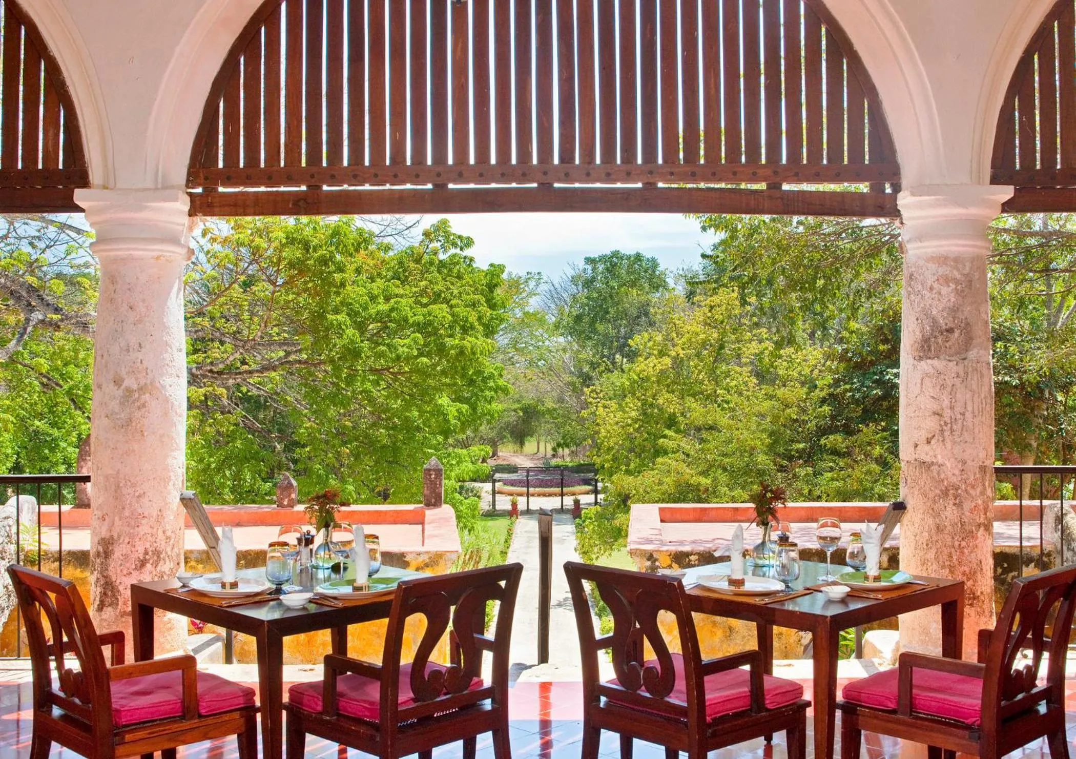 Restaurant/places to eat in Hacienda Uayamon