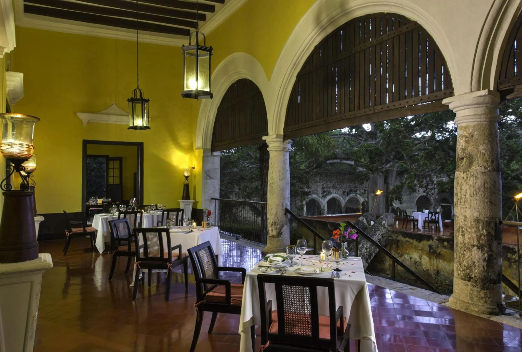Restaurant/places to eat in Hacienda Uayamon