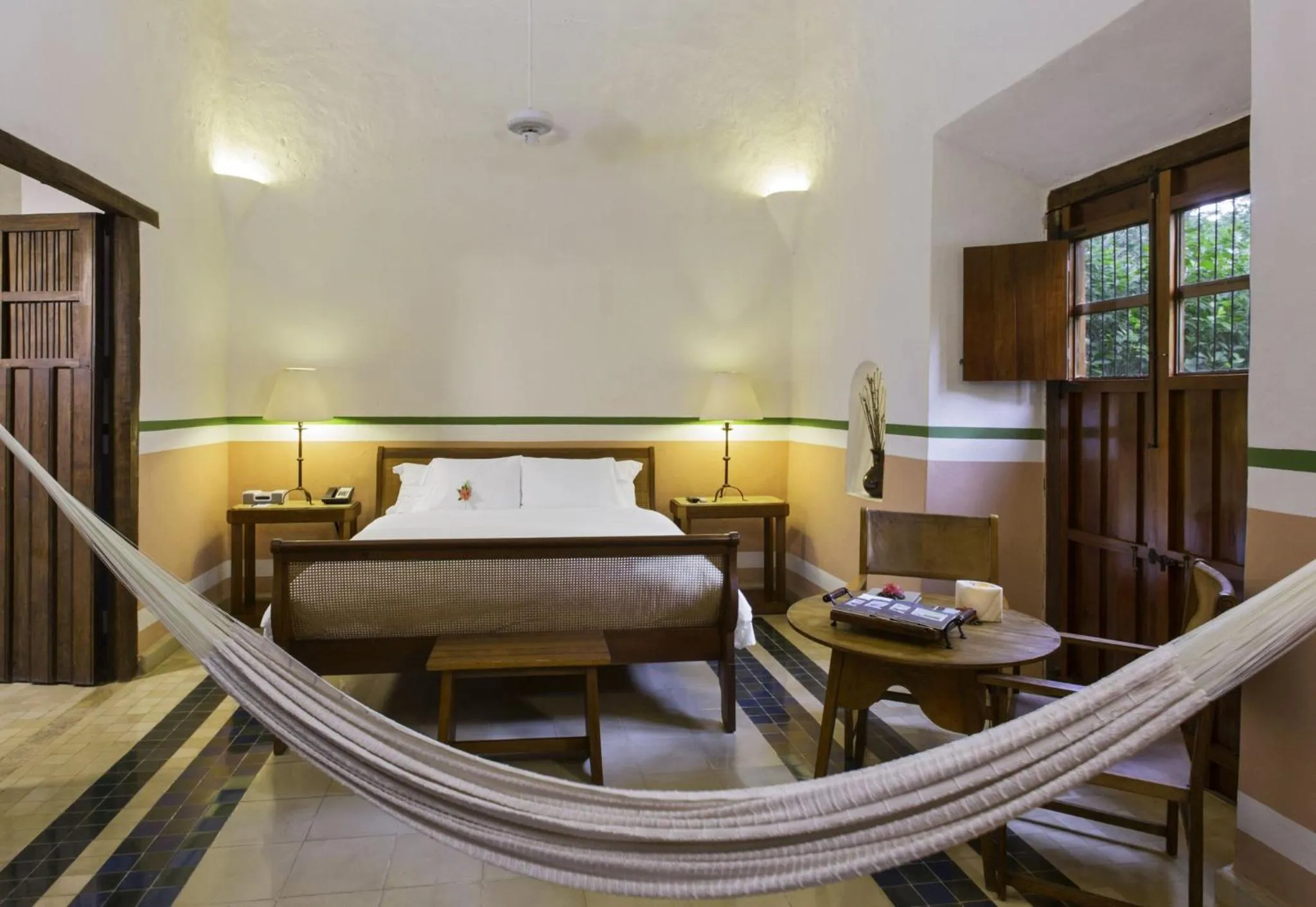 Photo of the whole room, Bed in Hacienda San Jose Cholul