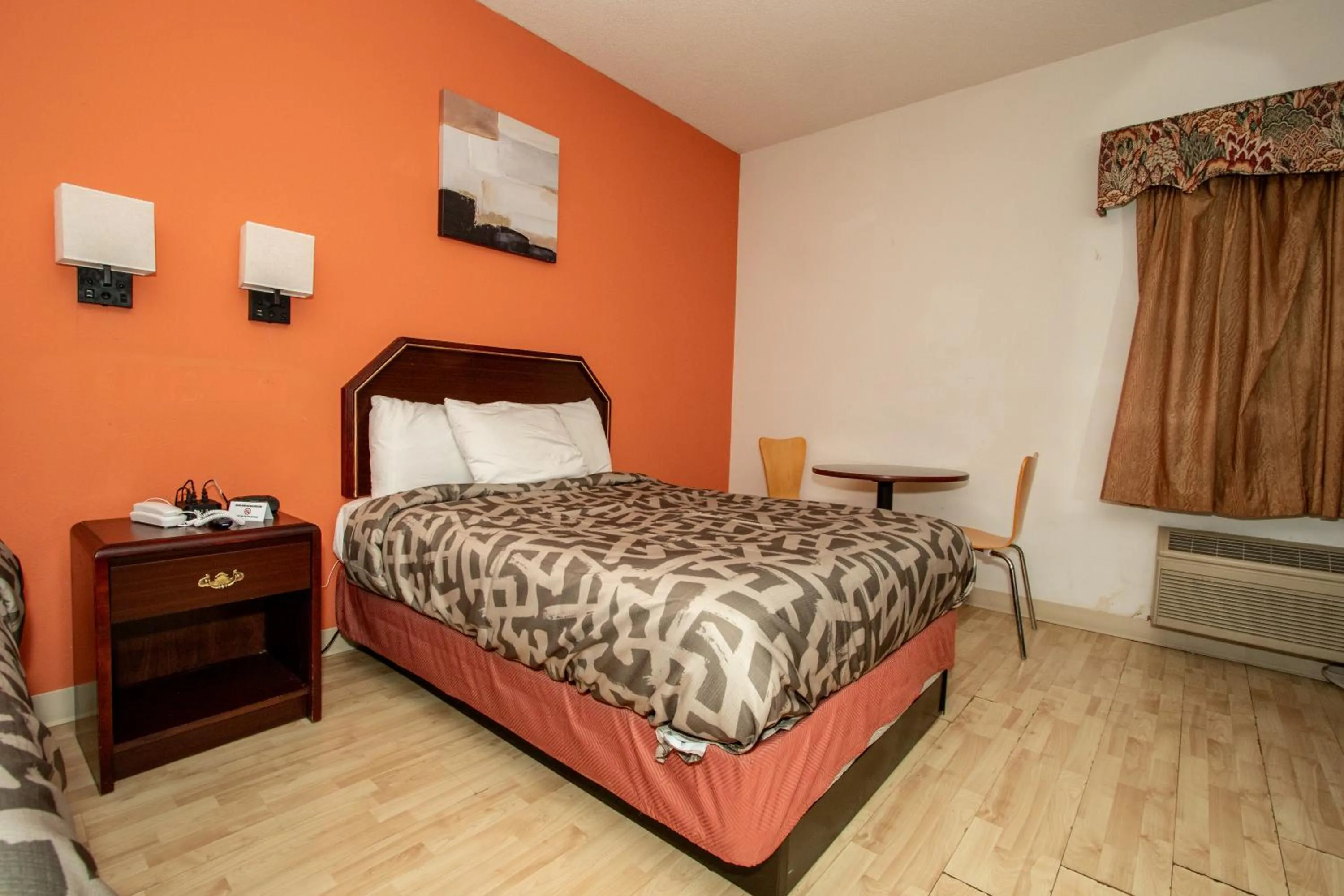 Bed in Scottish Inns & Suites - North Hershey