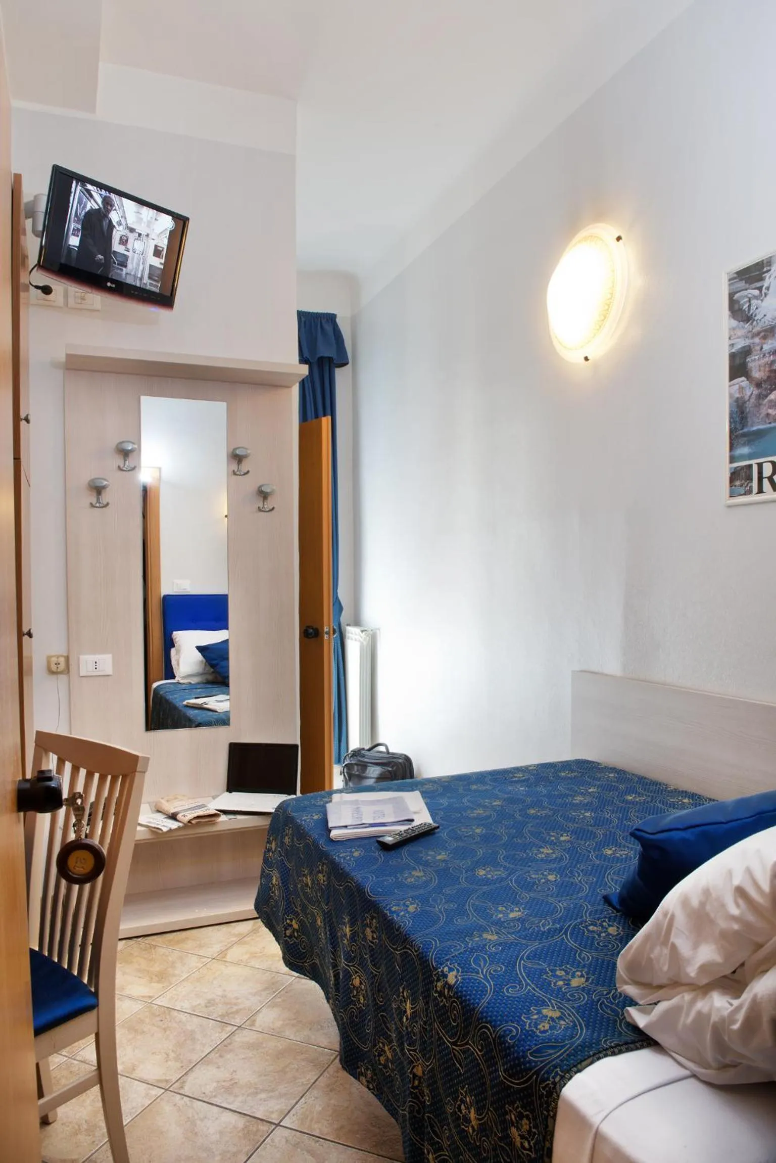 Photo of the whole room, Bed in Albergo Marechiaro