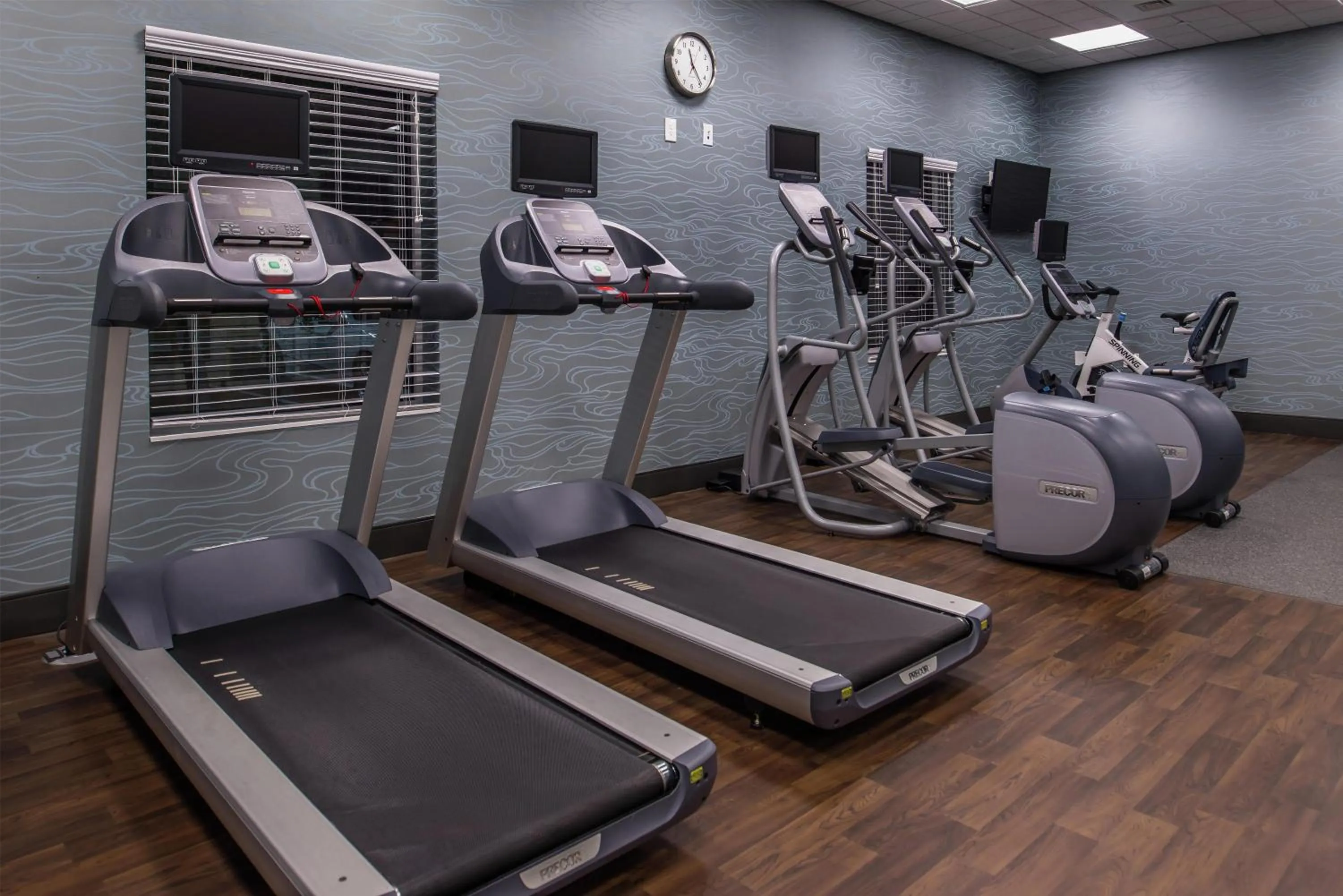Fitness centre/facilities in Hampton Inn Benson