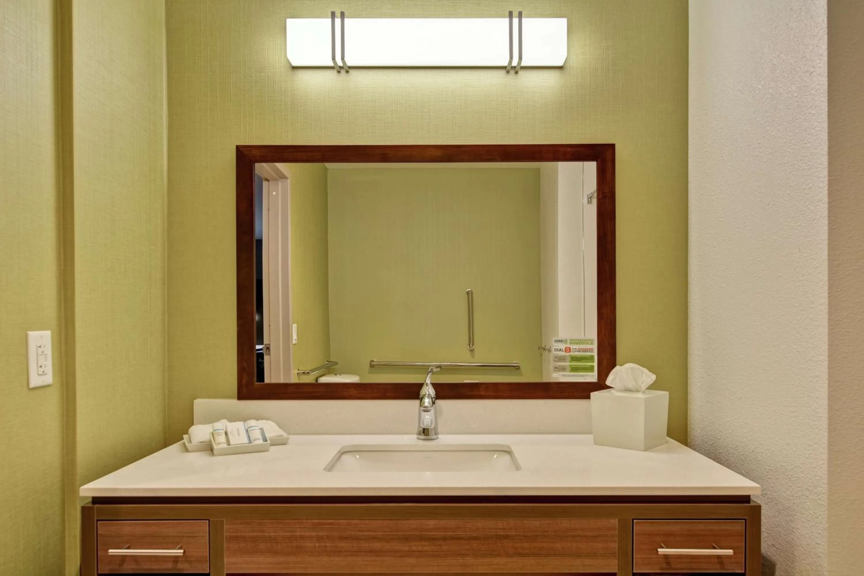 Bathroom in Home2 Suites by Hilton Rochester Mayo Clinic Area