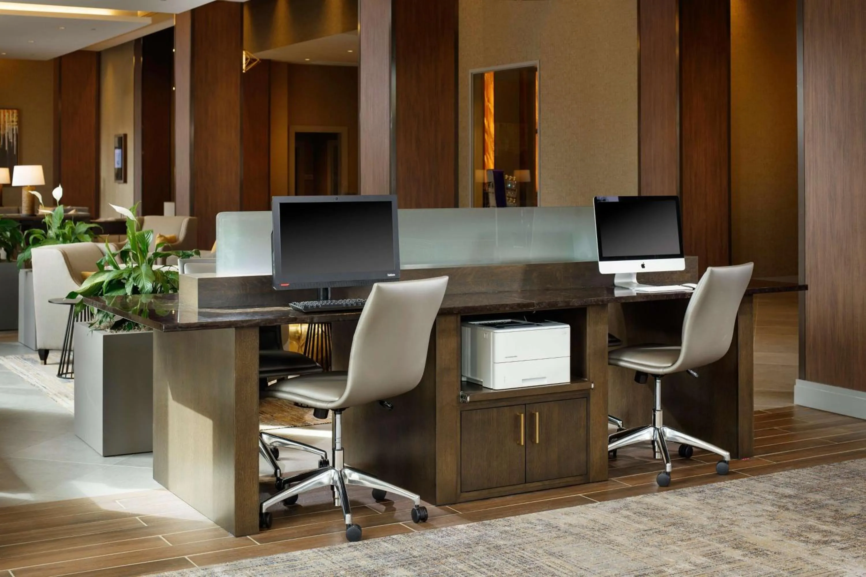 Business facilities in Embassy Suites by Hilton South Bend