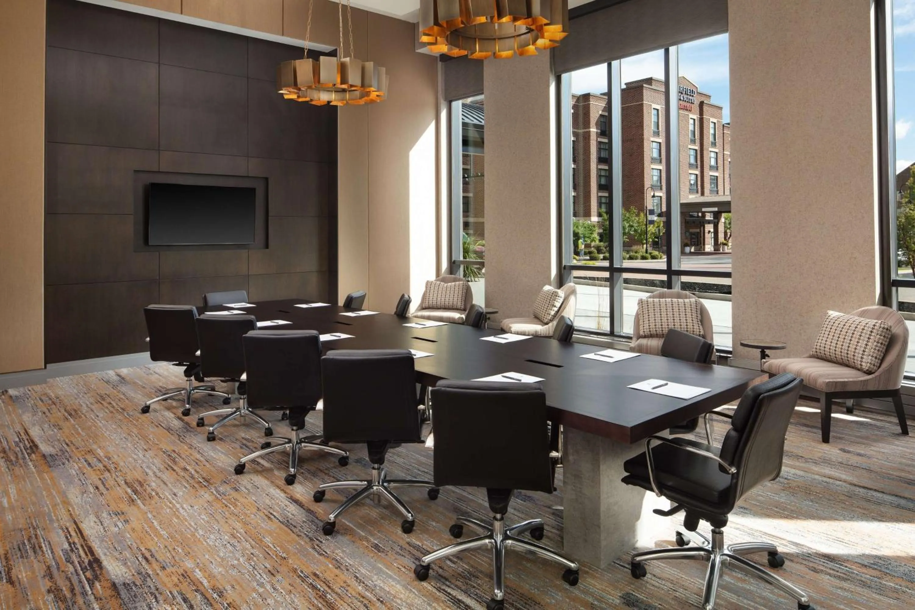 Meeting/conference room in Embassy Suites by Hilton South Bend