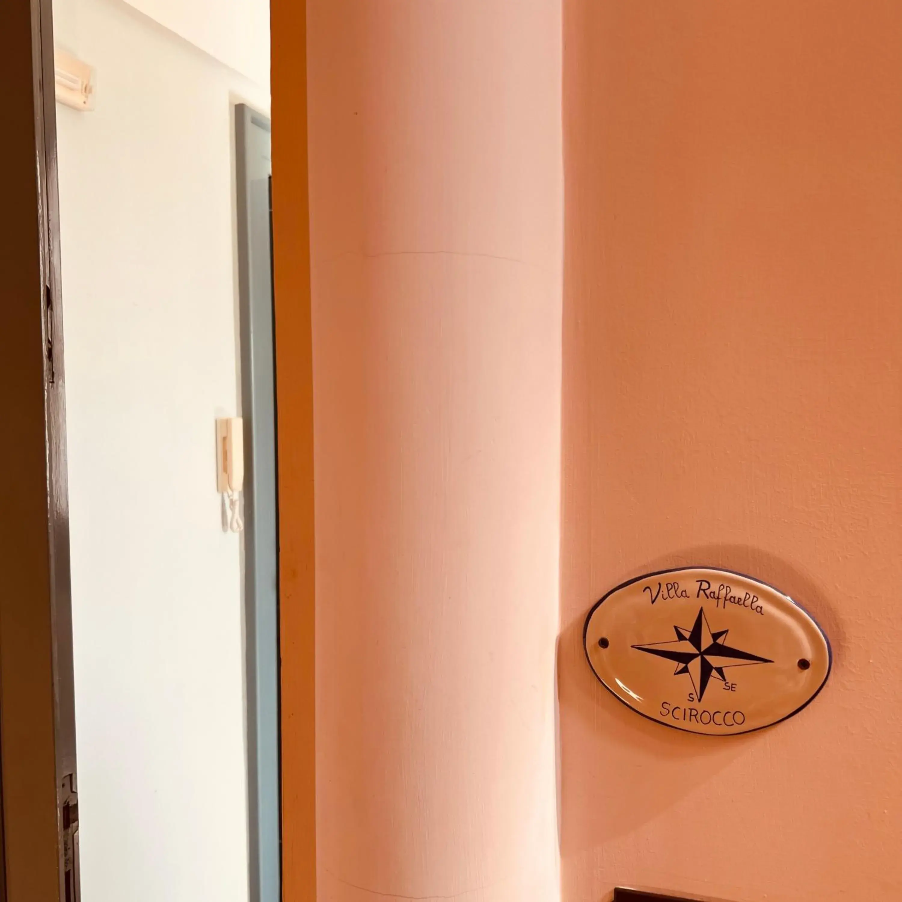 Superior Triple Room with Sea View in Villa Raffaella Superior Triple Room with Sea View in Villa Raffaella