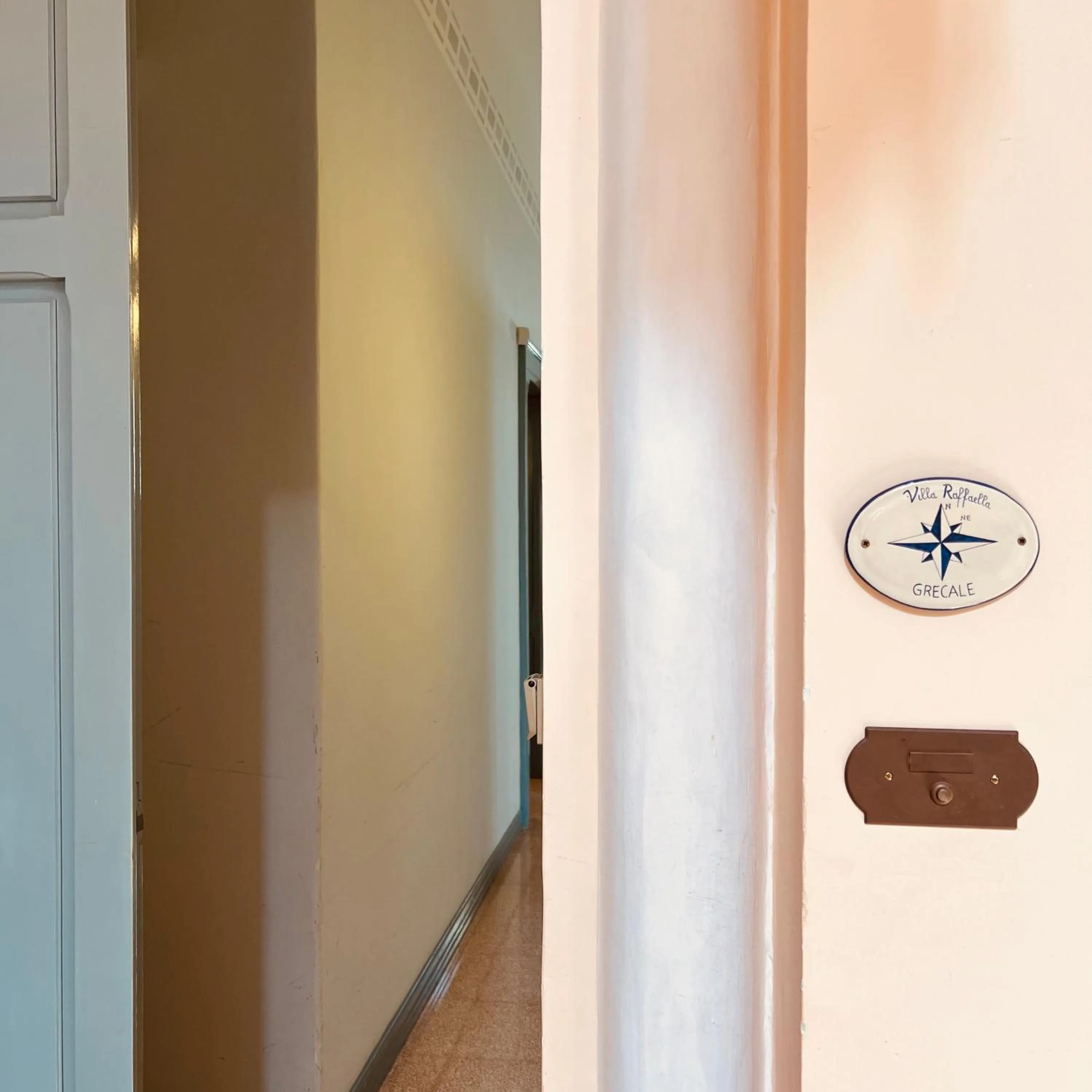 Facade/entrance in Villa Raffaella