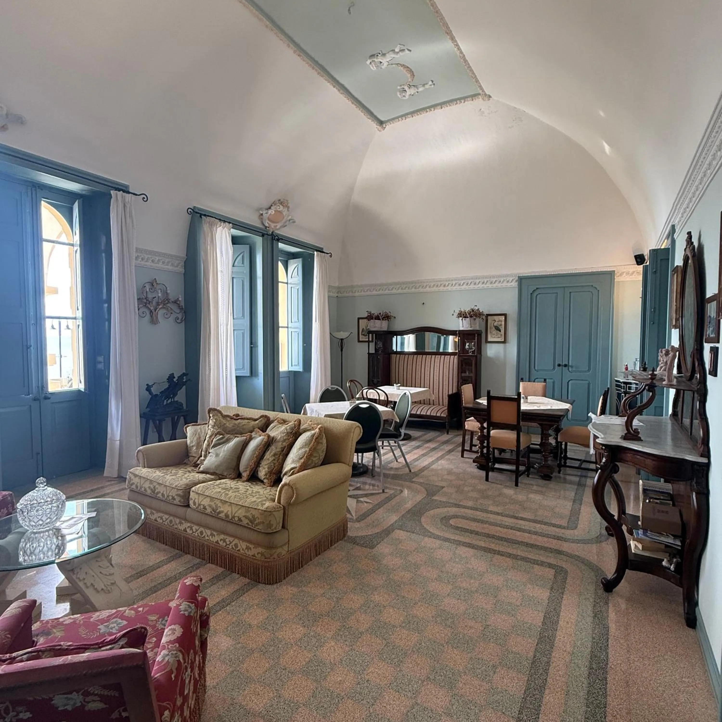Living room in Villa Raffaella