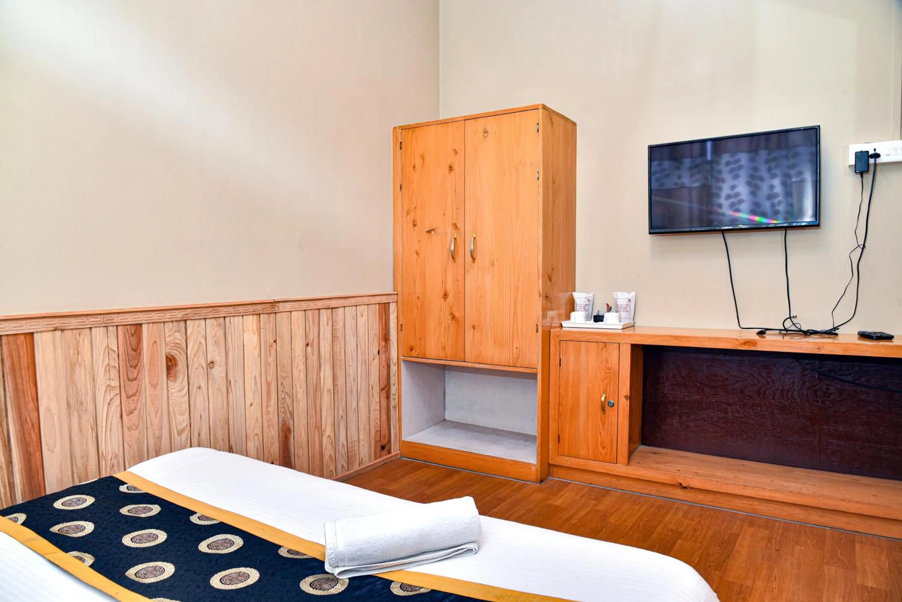 Bedroom, Bed in Rufina Lachung Deezong