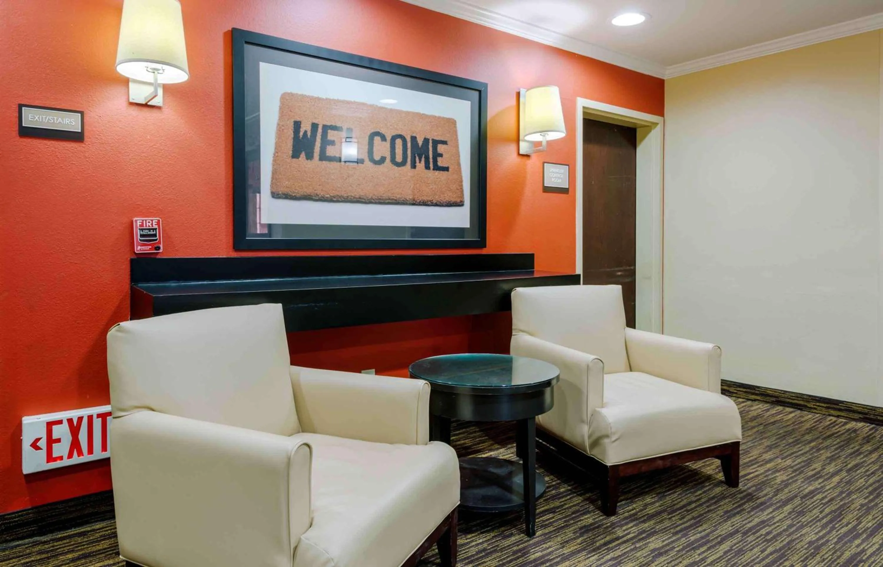 Lobby or reception in Extended Stay America Suites - Elizabeth - Newark Airport