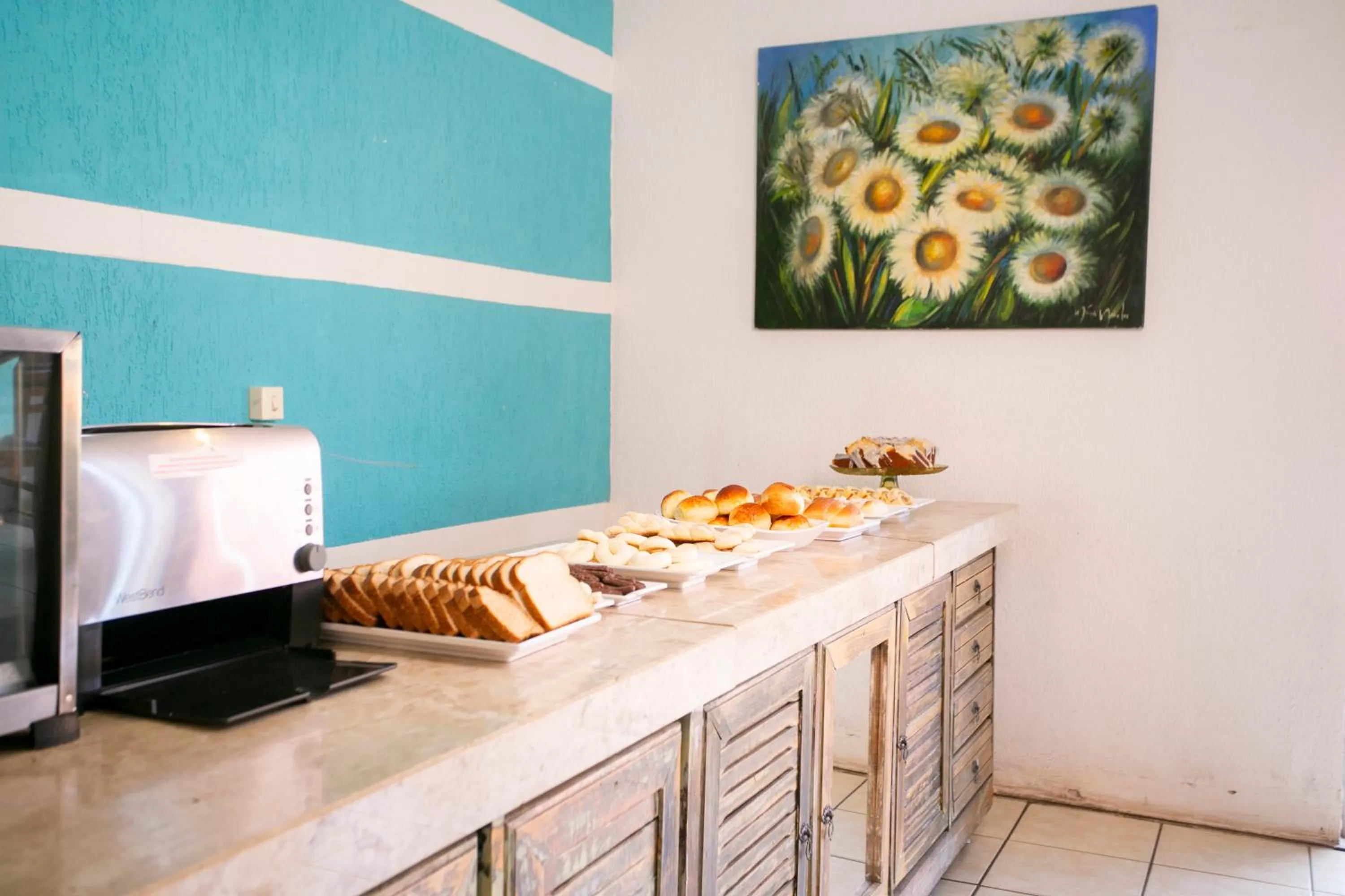 Buffet breakfast in Hotel Dona Beja