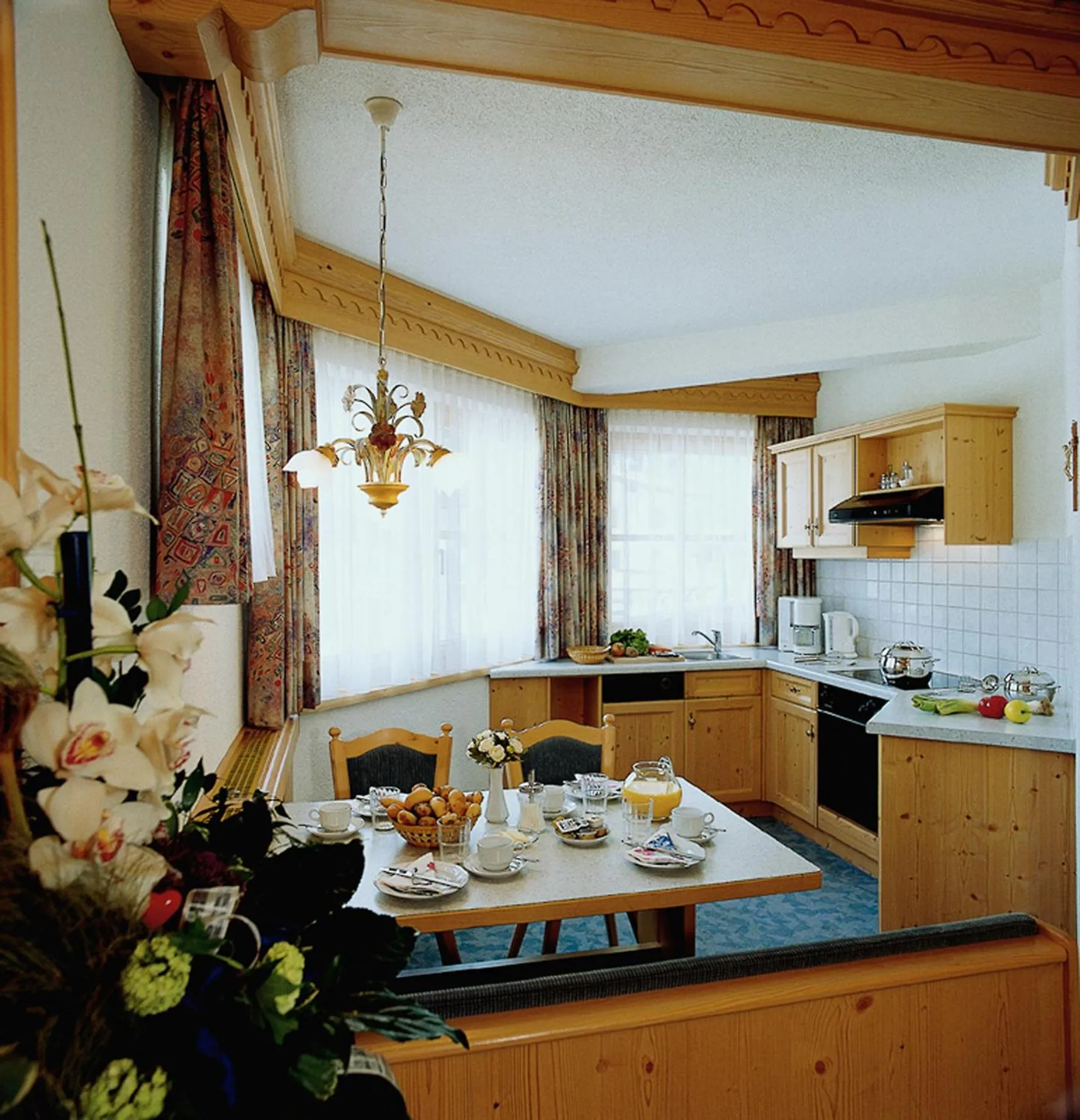 Dining area in Sportapart Garni Mallaun