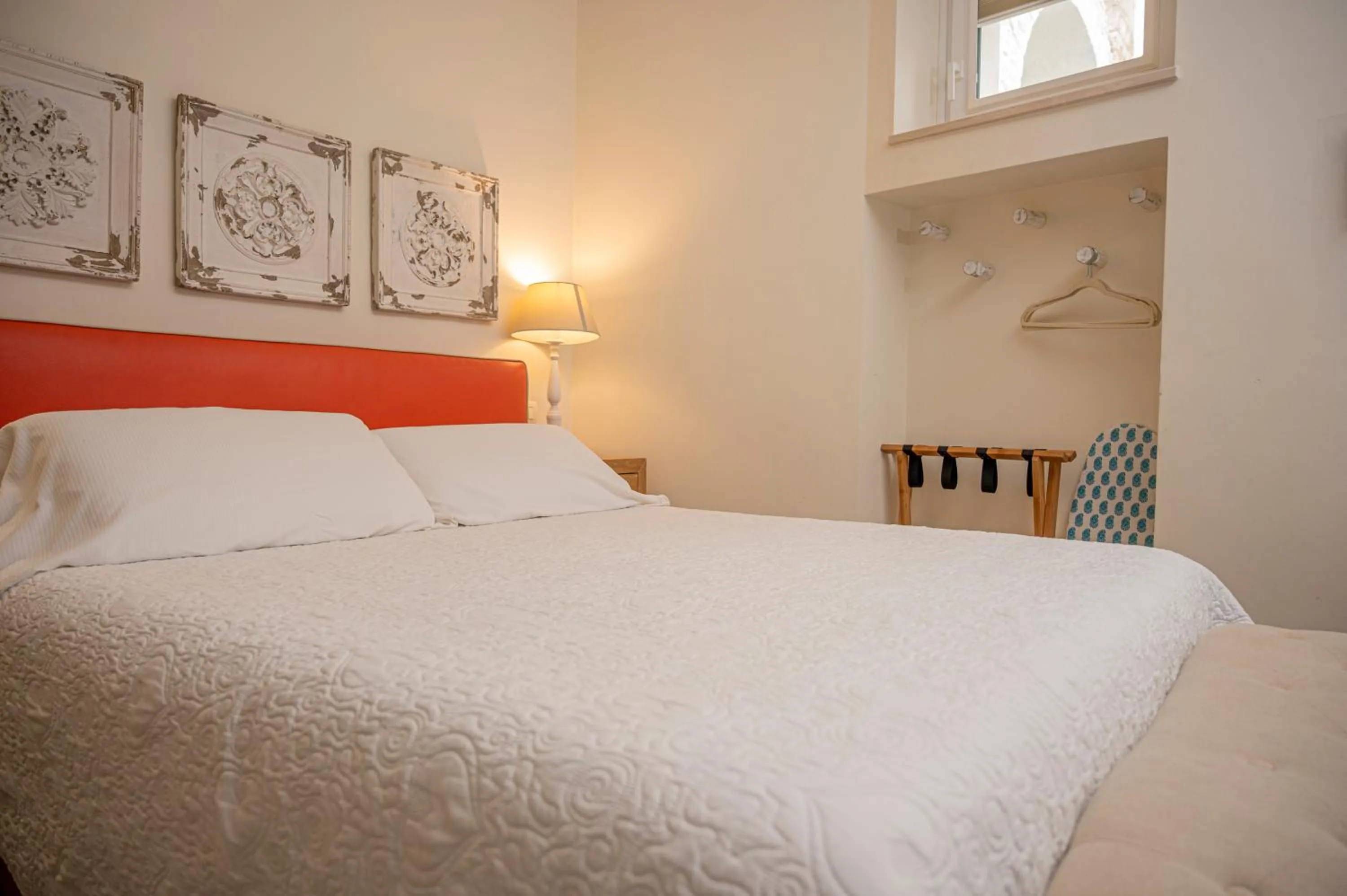 flat iron, Bed in Palazzo Scotto - Widespread Collection