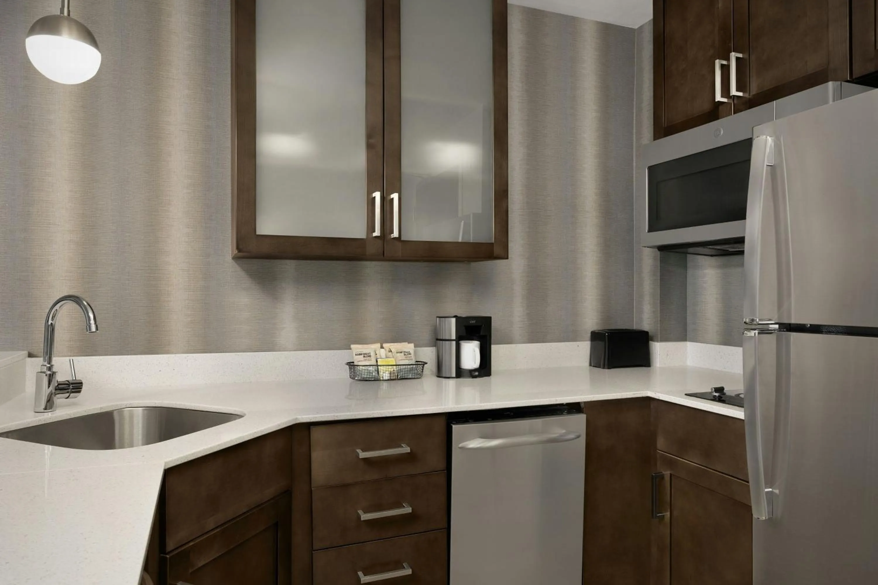 Kitchen or kitchenette in Residence Inn by Marriott Charlotte Northlake