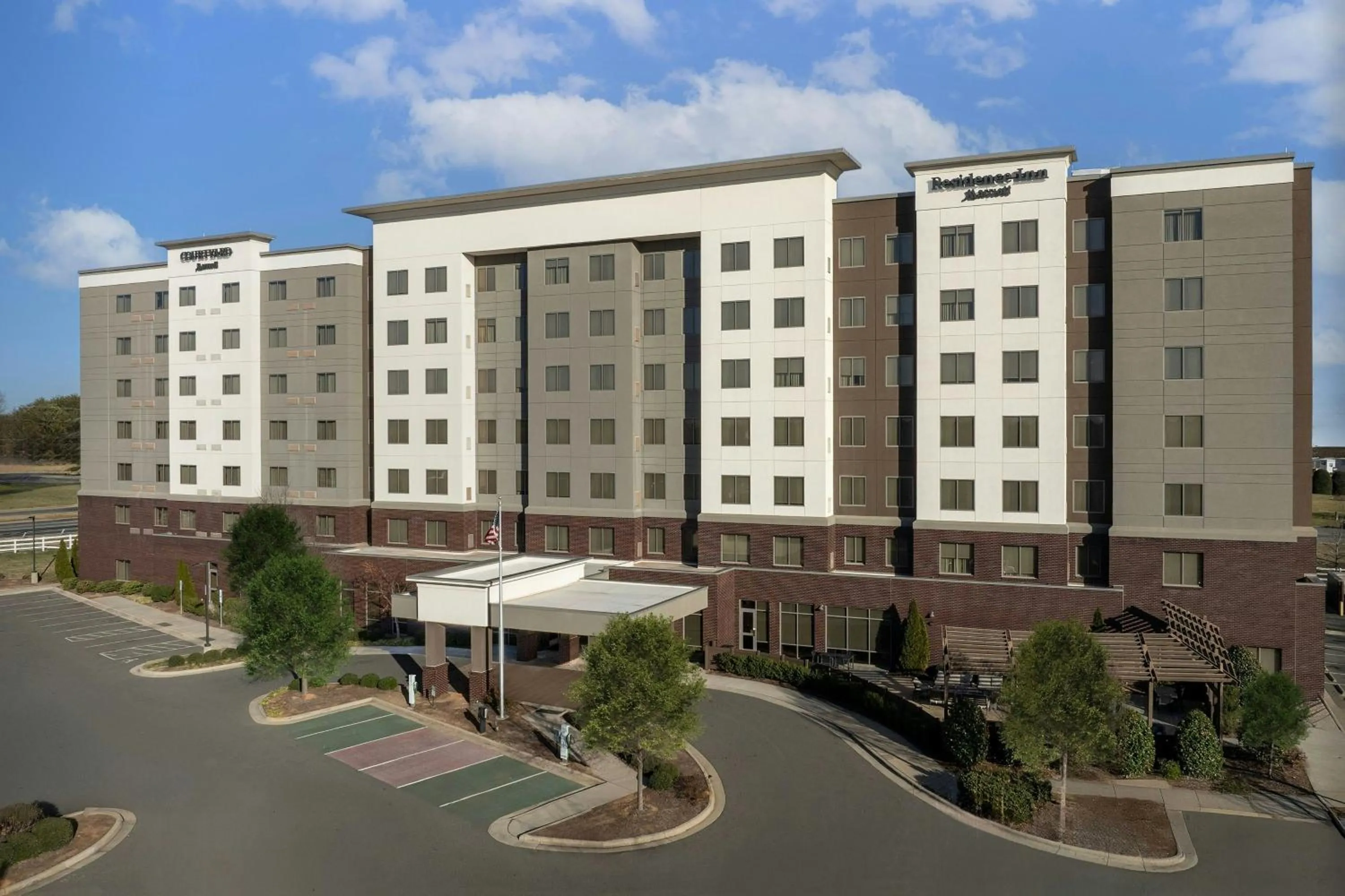 Property building in Residence Inn by Marriott Charlotte Northlake