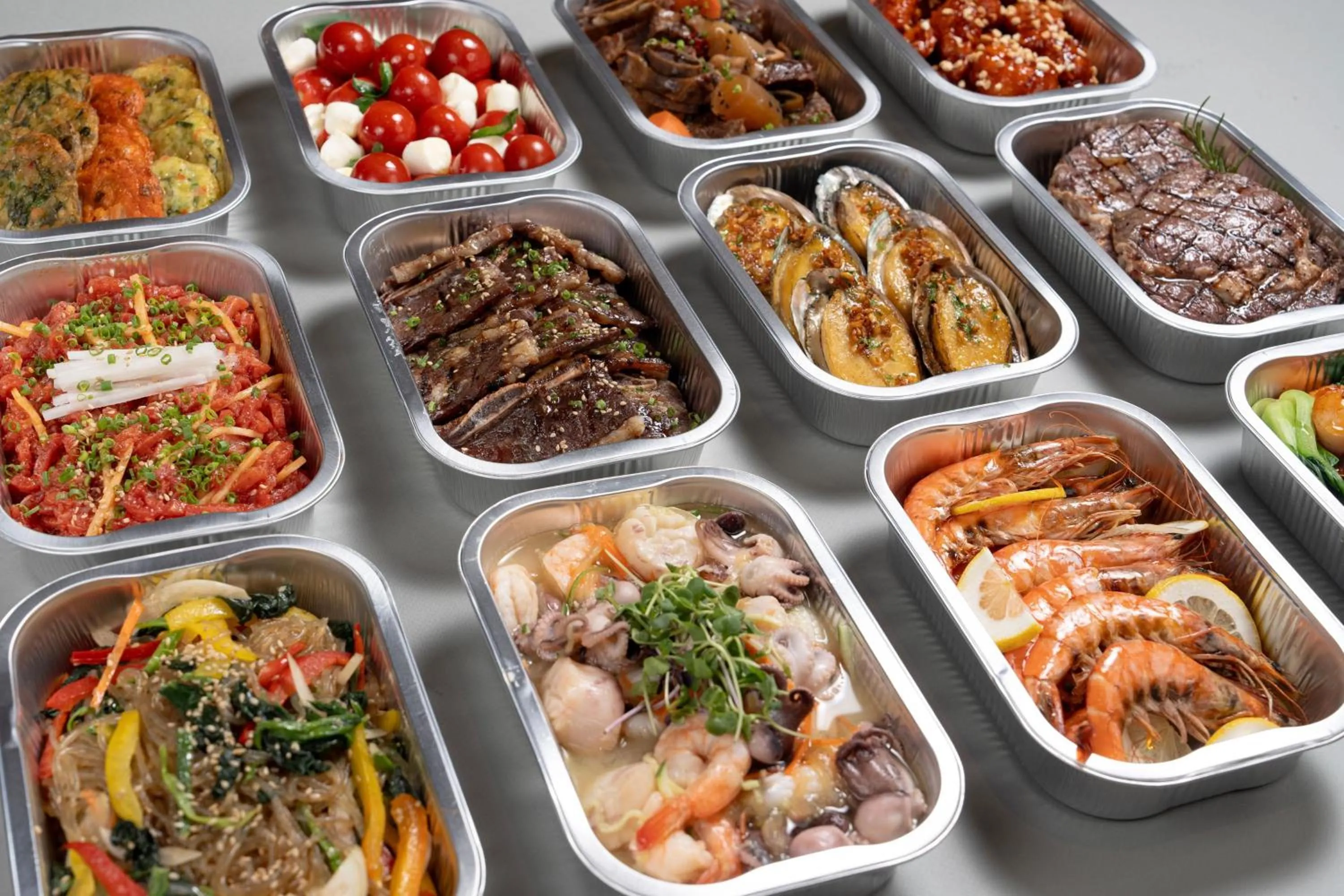 Kitchen or kitchenette in Courtyard by Marriott Seoul Botanic Park