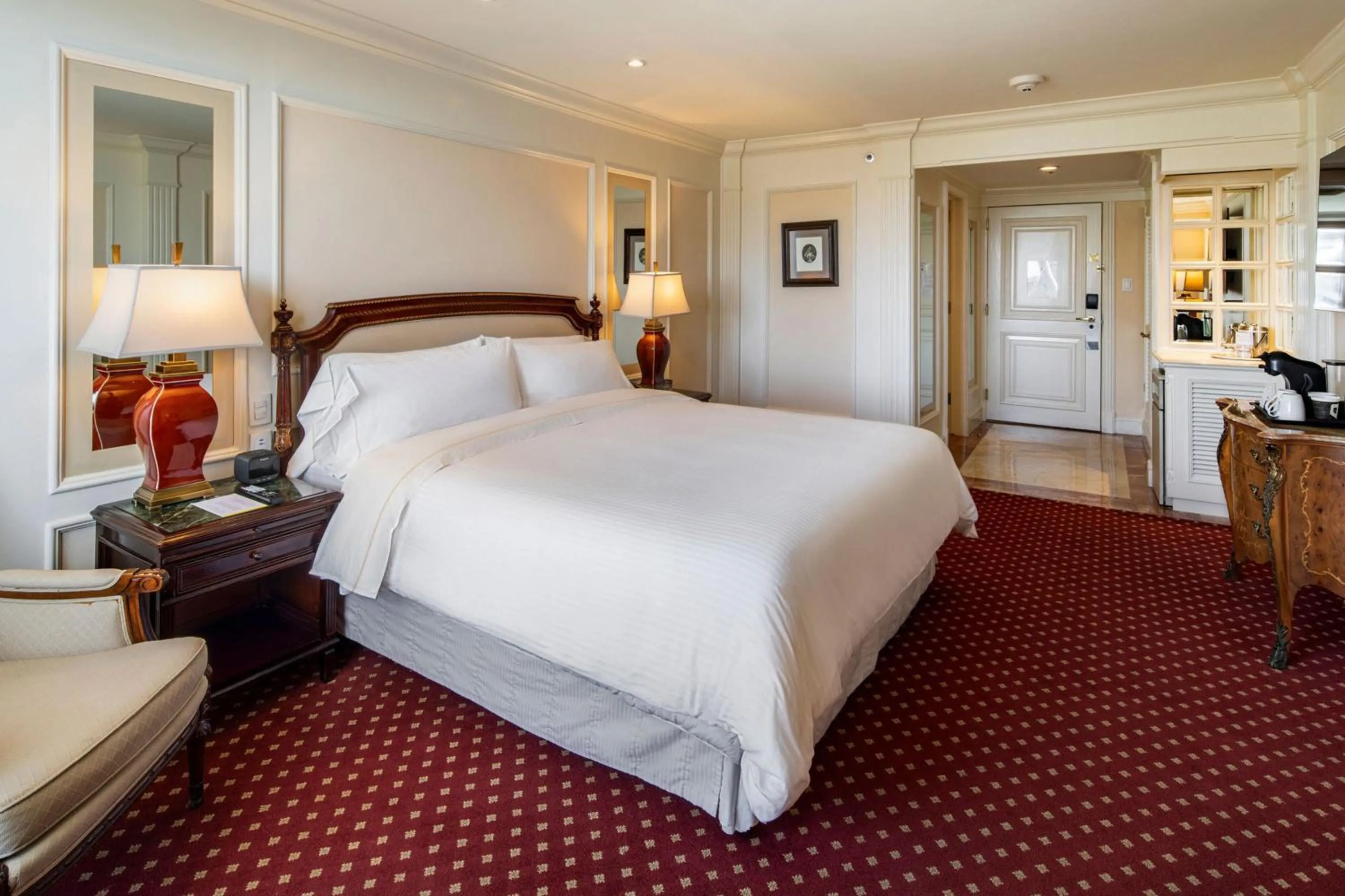 Photo of the whole room, Bed in The Westin Camino Real, Guatemala