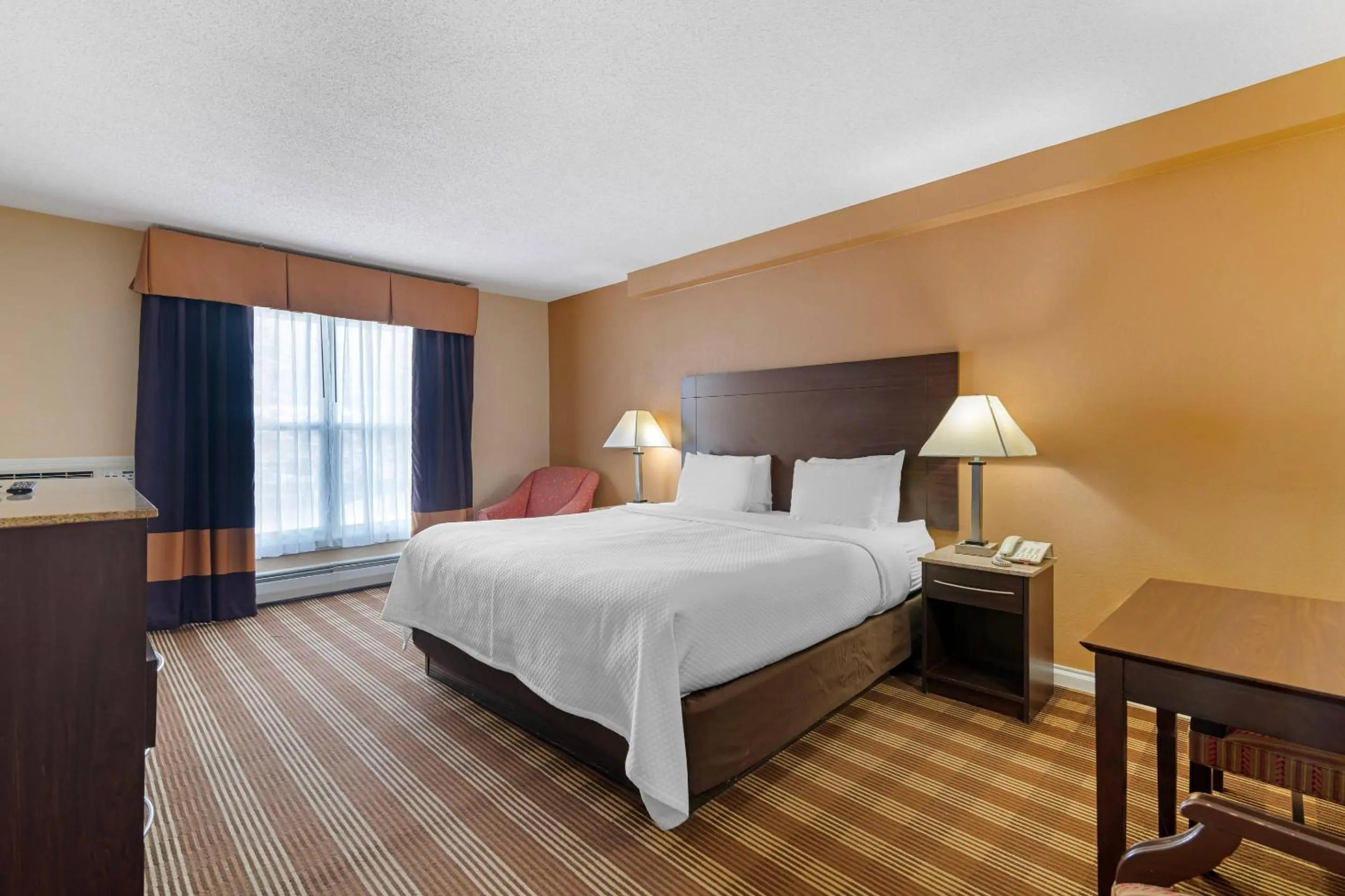 Bedroom, Bed in Quality Inn North Conway