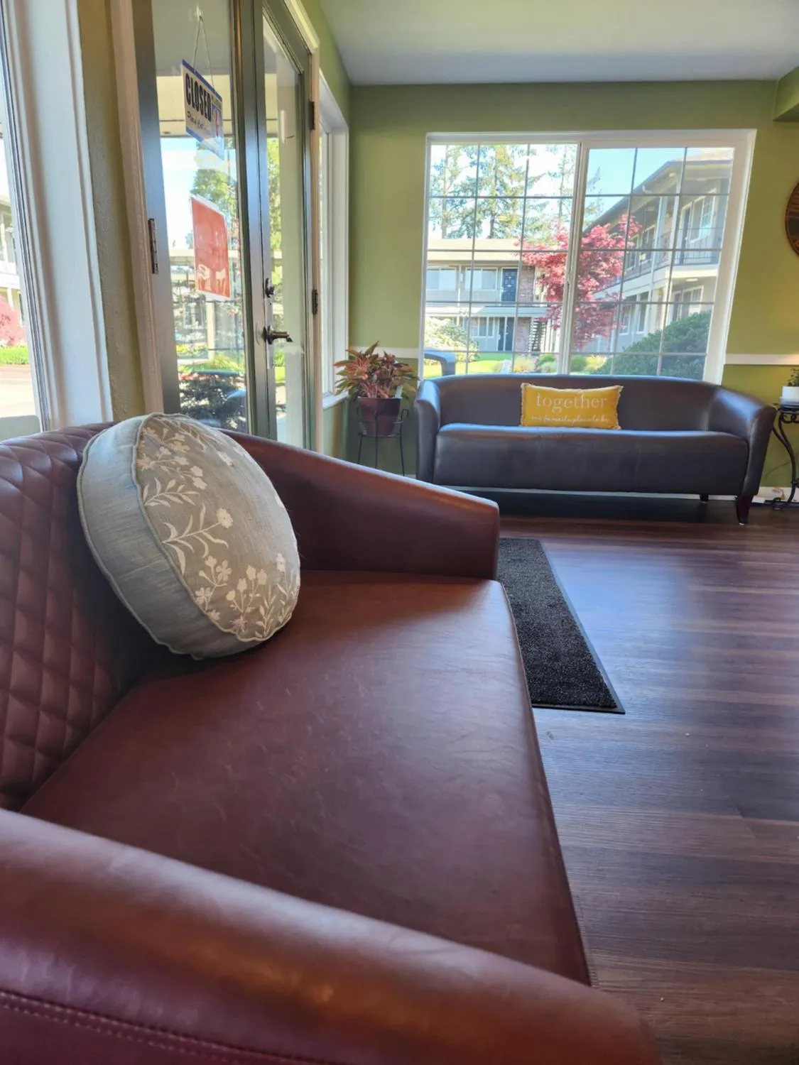 Lobby or reception in Village Inn