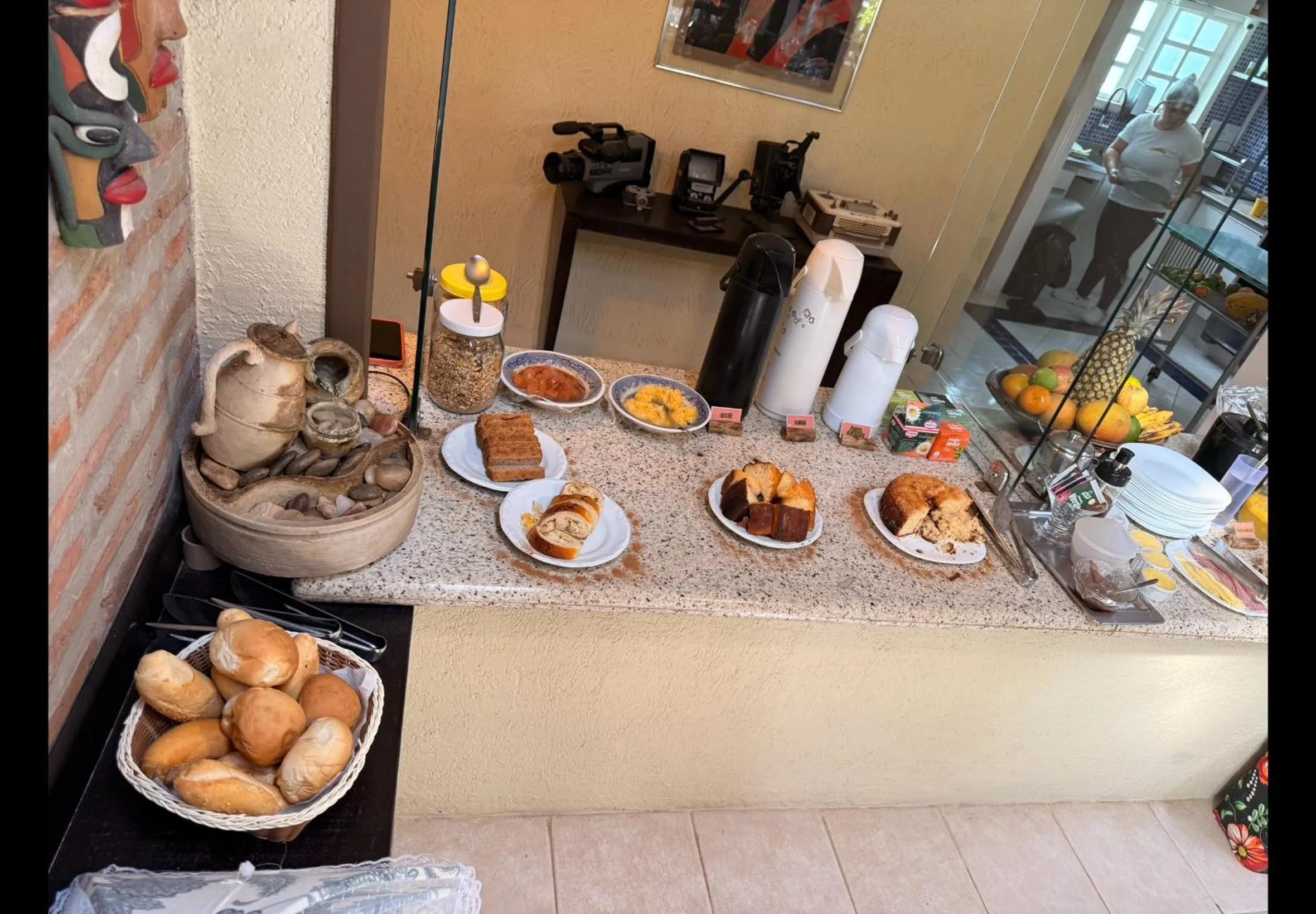 Buffet breakfast in Pousada Ibirapuera