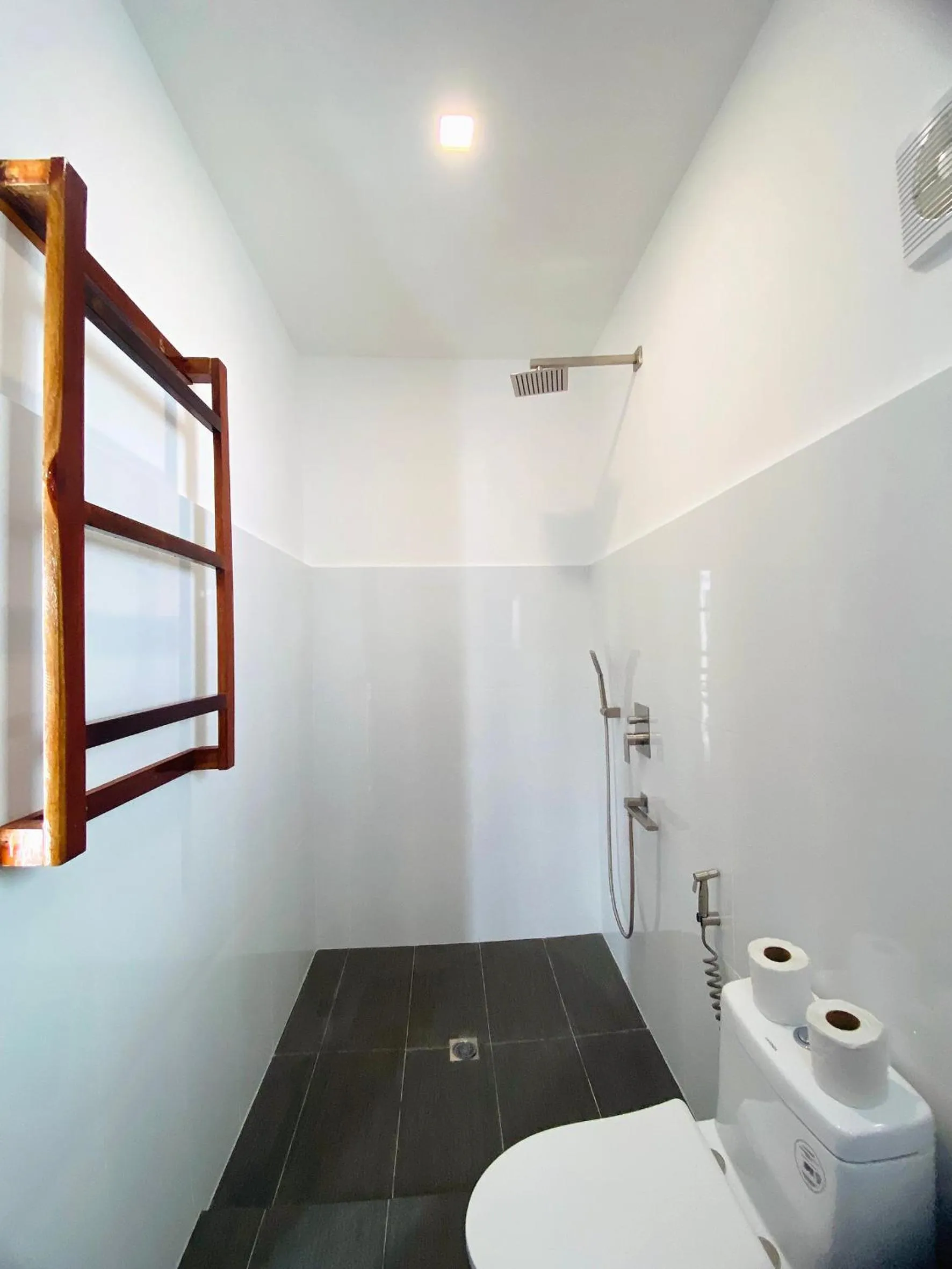 Shower in Island World Panglao