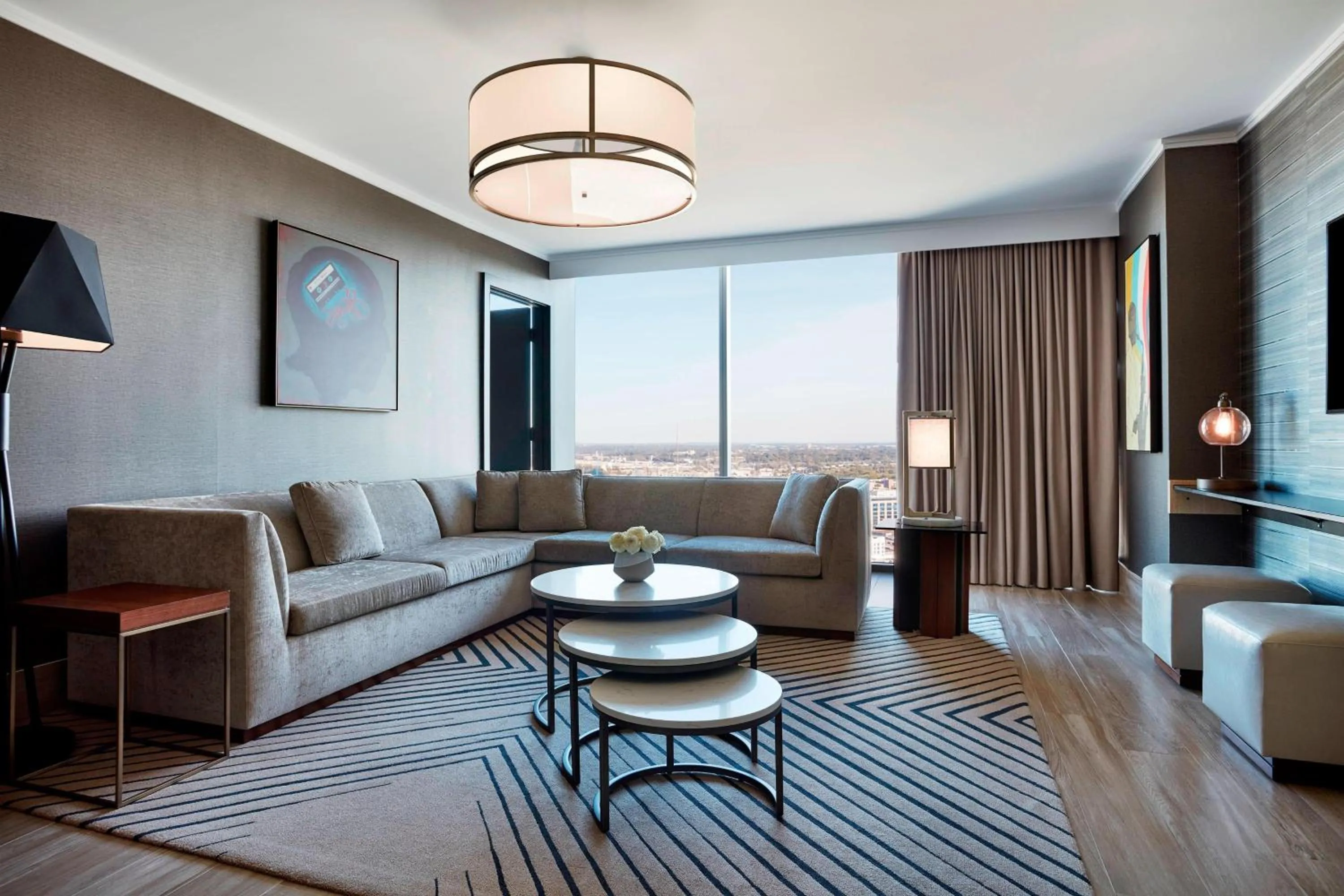 Living room in JW Marriott Nashville
