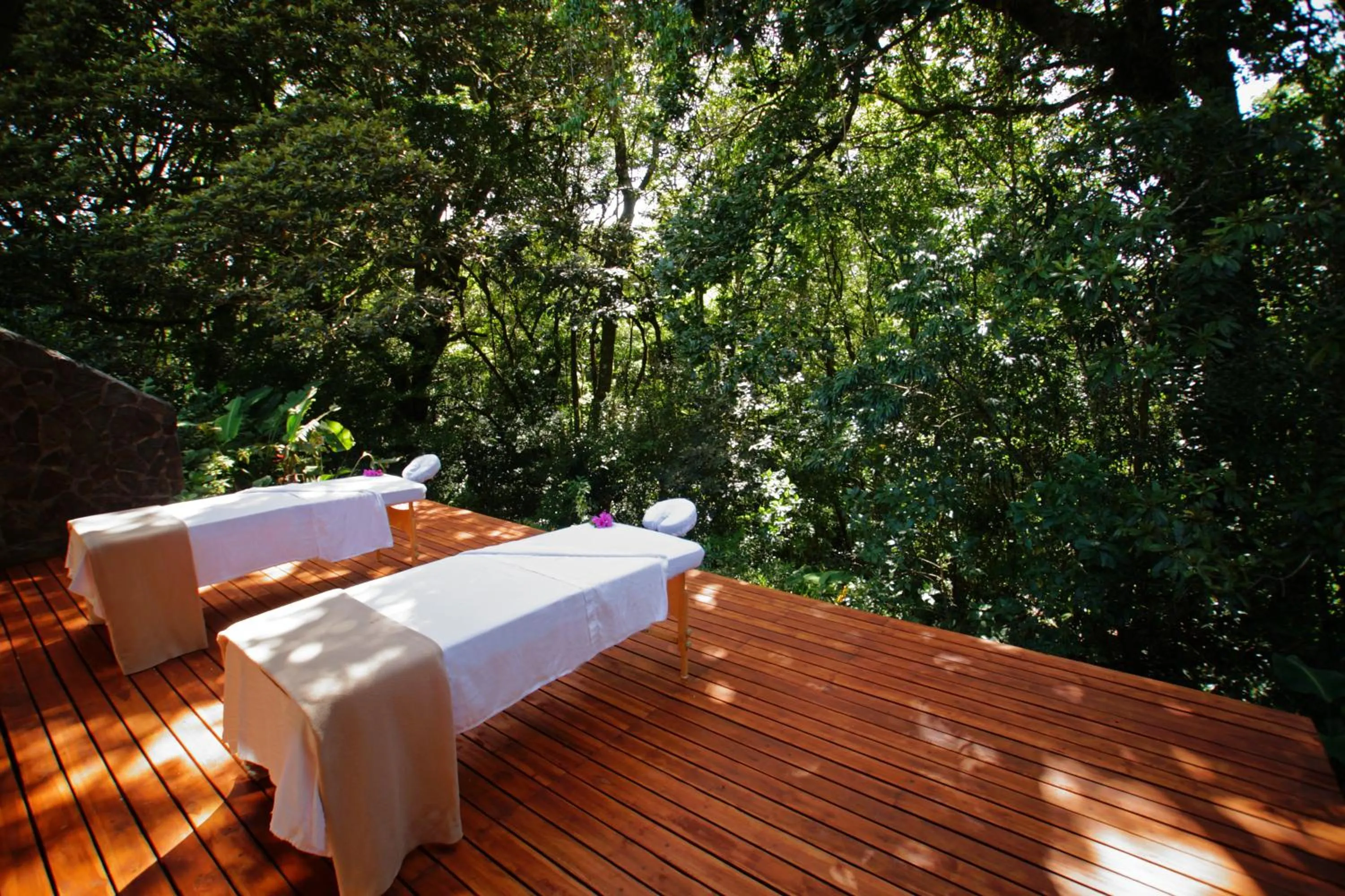 Massage in El Establo Mountain Hotel