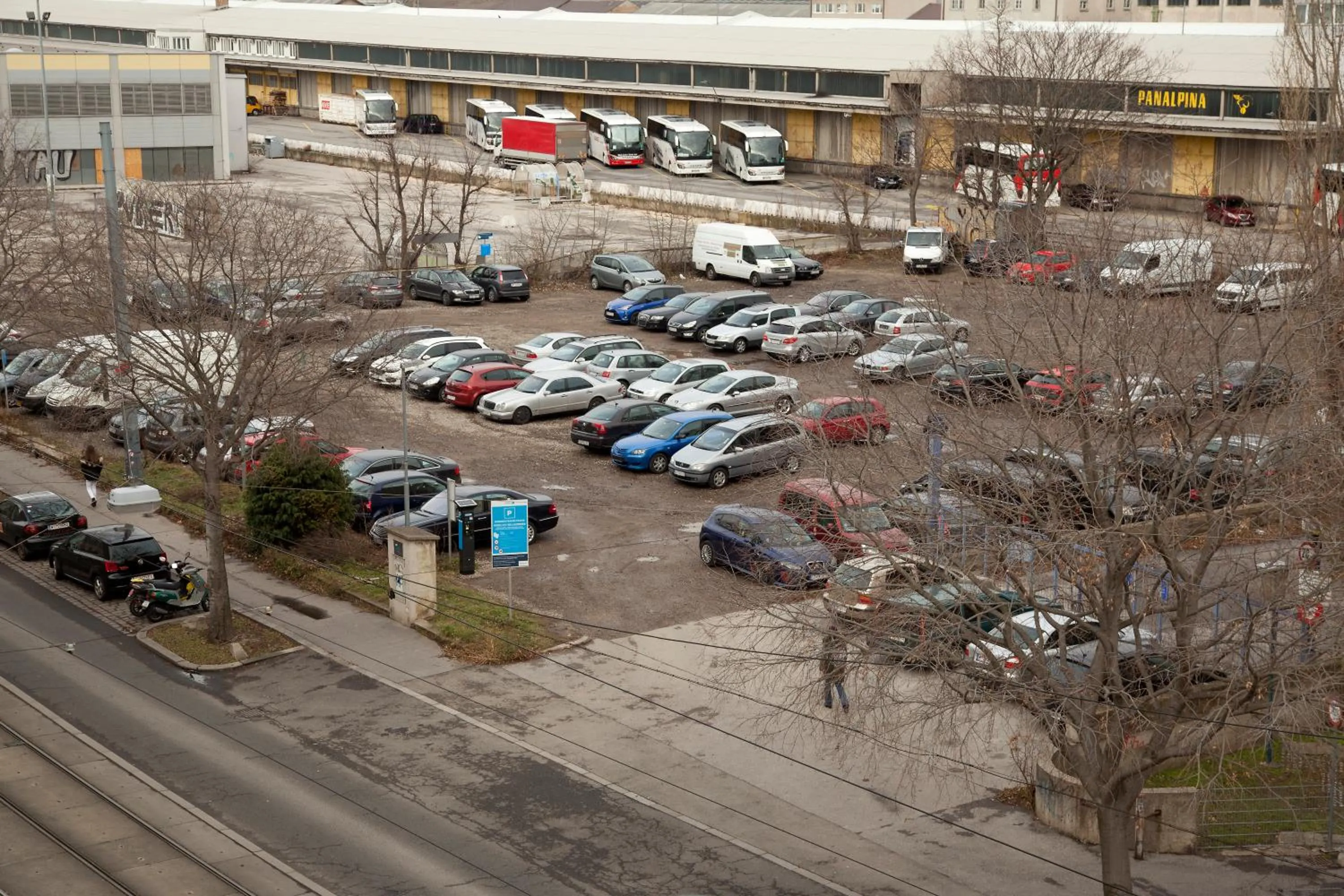 Street view in Steiner Residences Vienna Taborstrasse