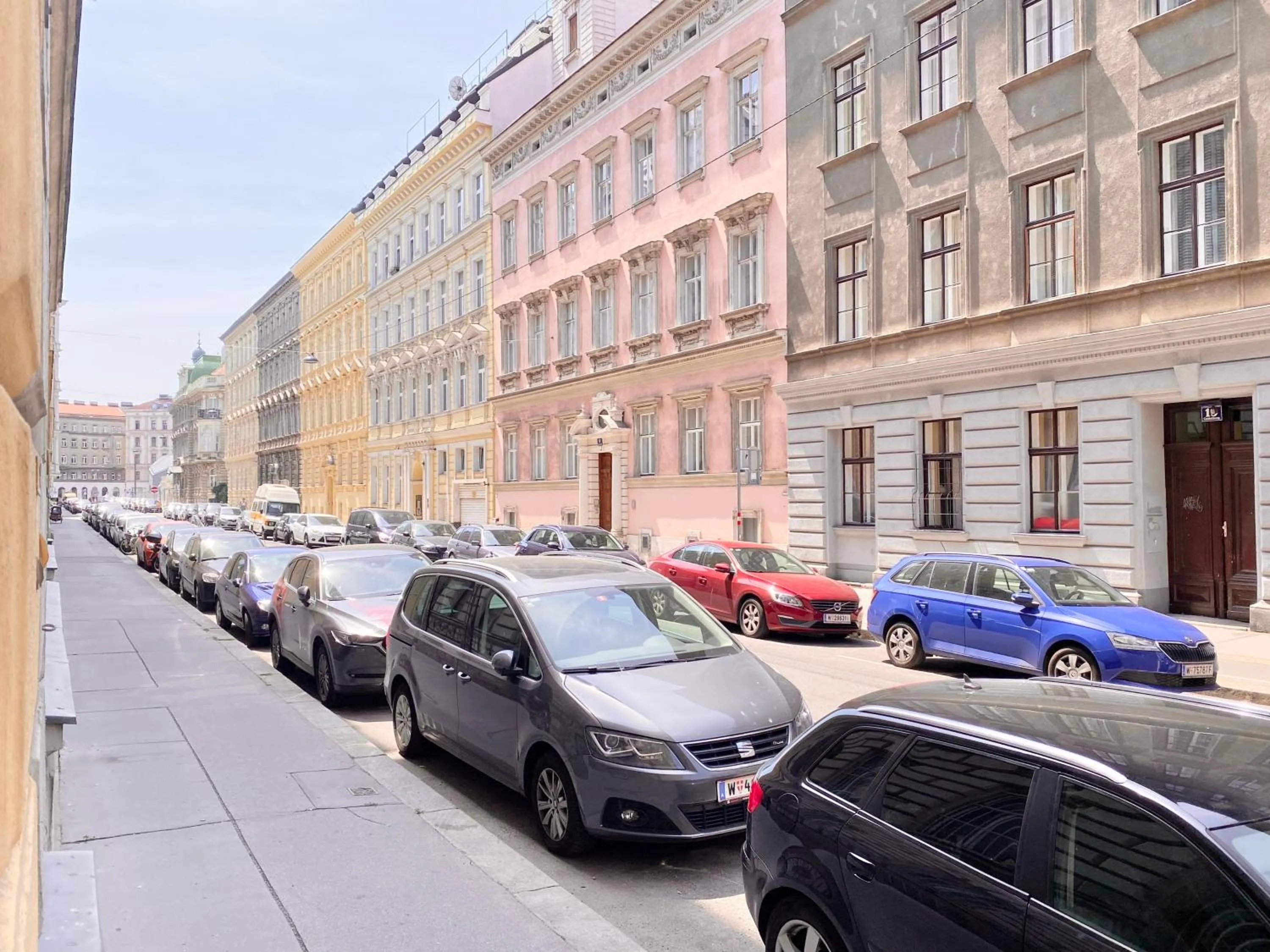 Quiet street view in Steiner Residences Vienna Taborstrasse
