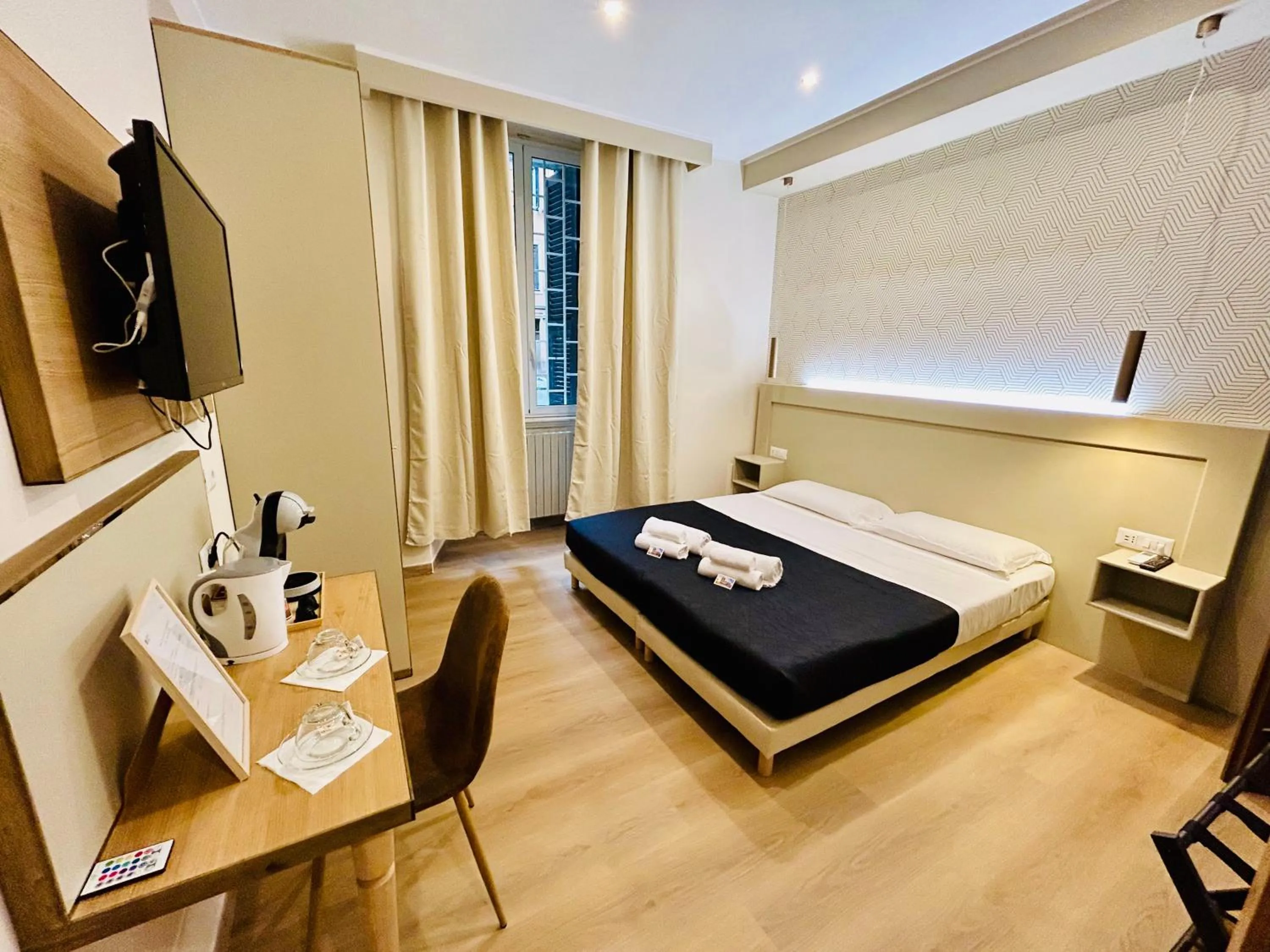 Bedroom, Bed in ImeraRooms