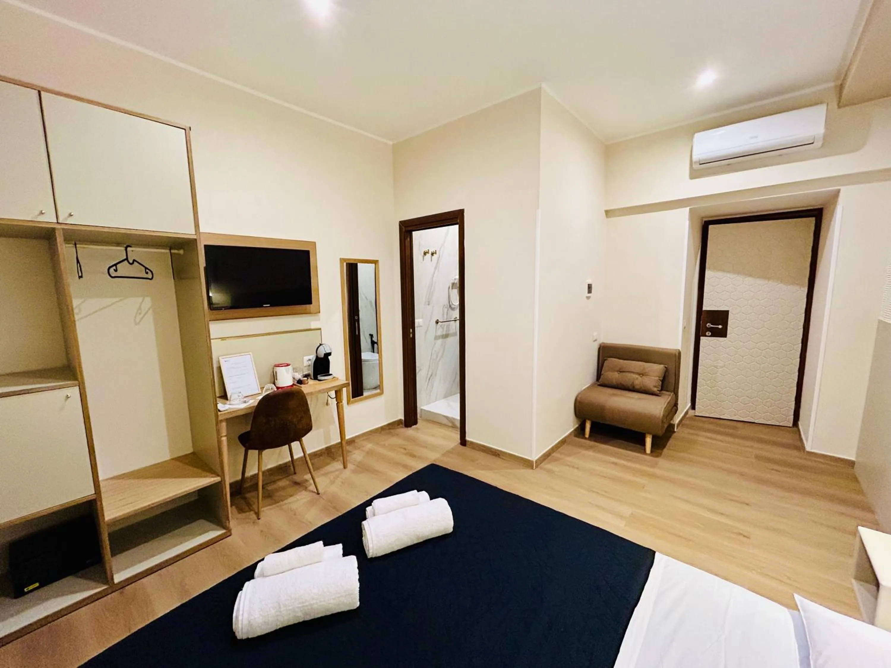 TV and multimedia, Bed in ImeraRooms