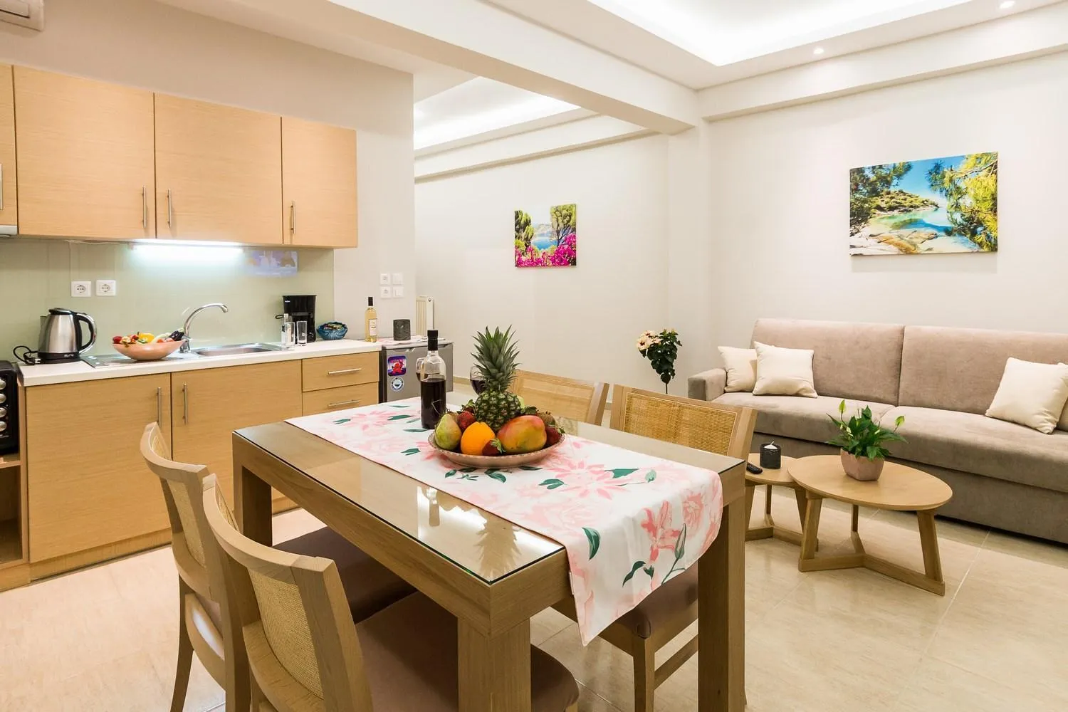 Kitchen or kitchenette in Alektor Luxury Apartments