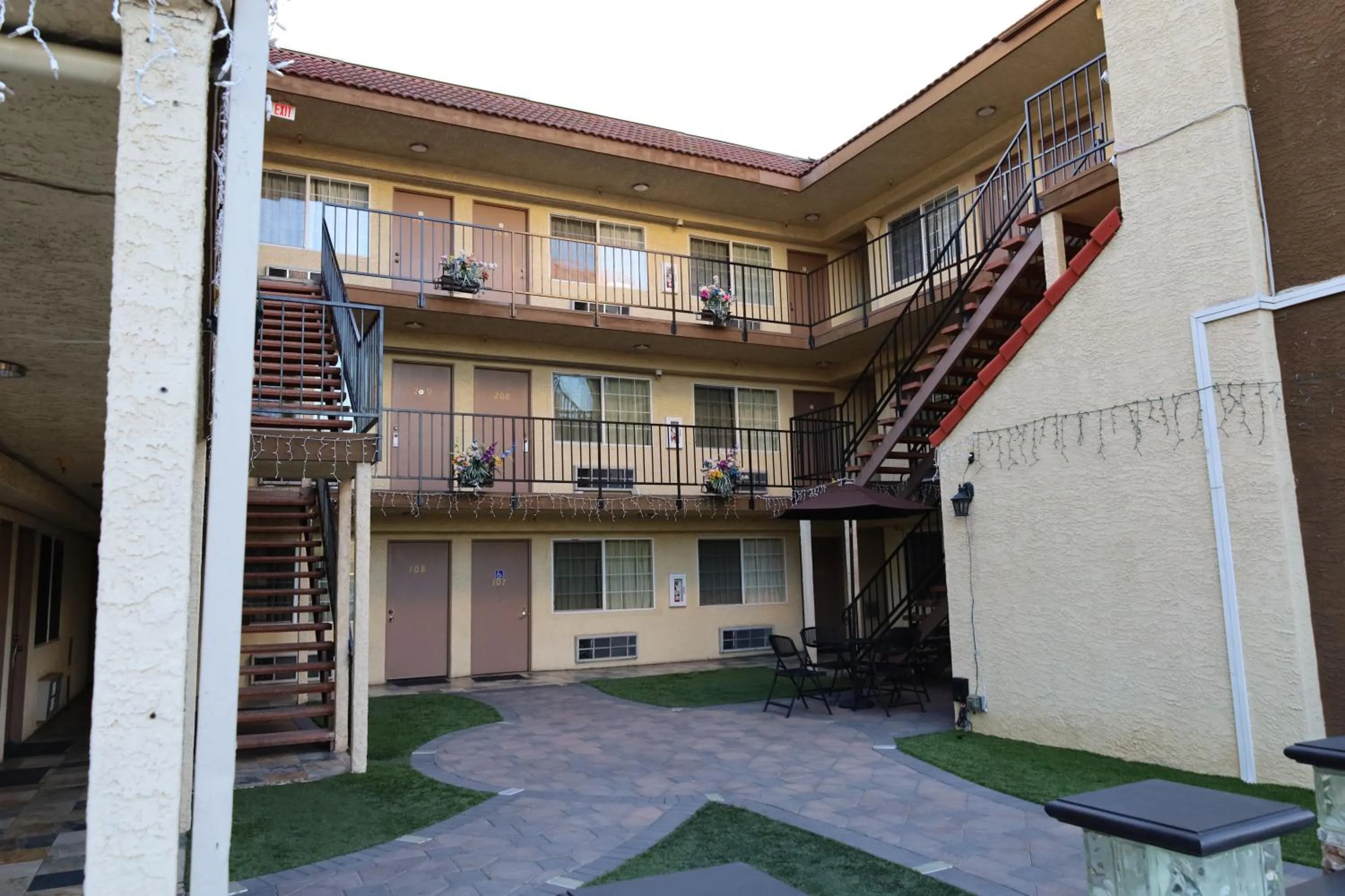 Property building in Lambert Inn