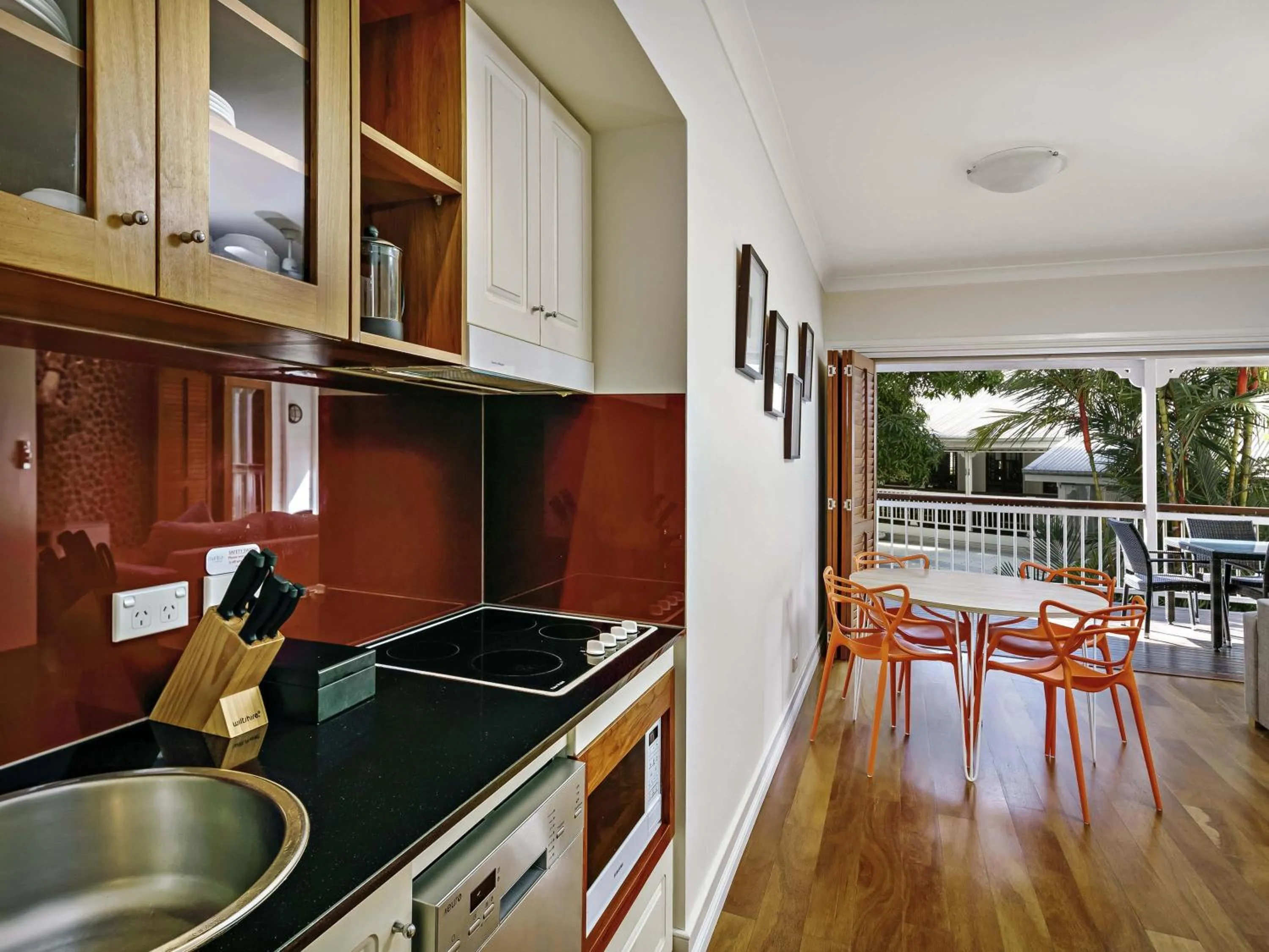 Bedroom in Mantra on the Inlet