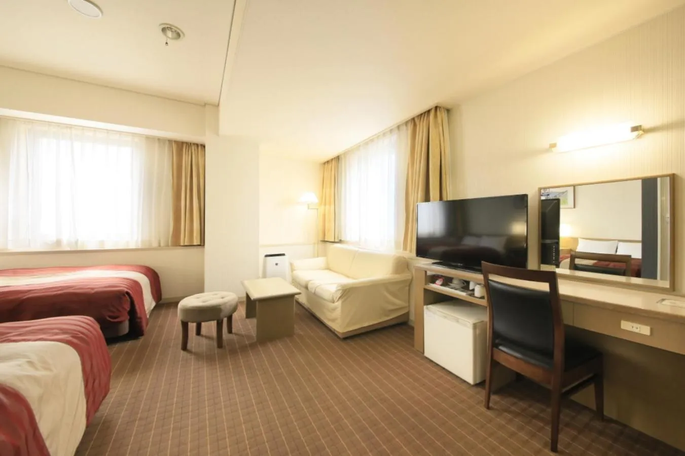 Bed in Hotel Nagano Avenue