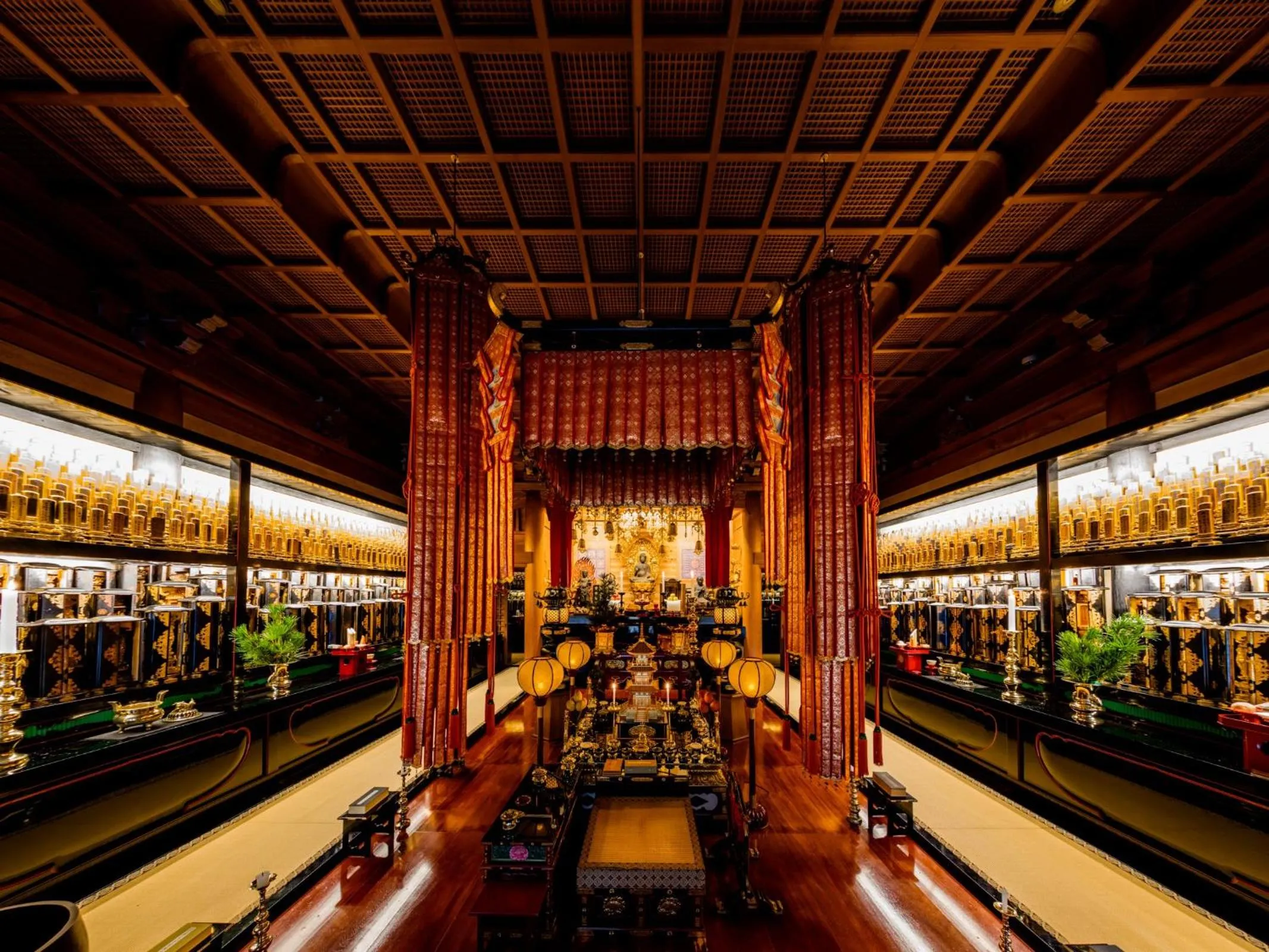 Area and facilities in Koyasan Shukubo Ekoin