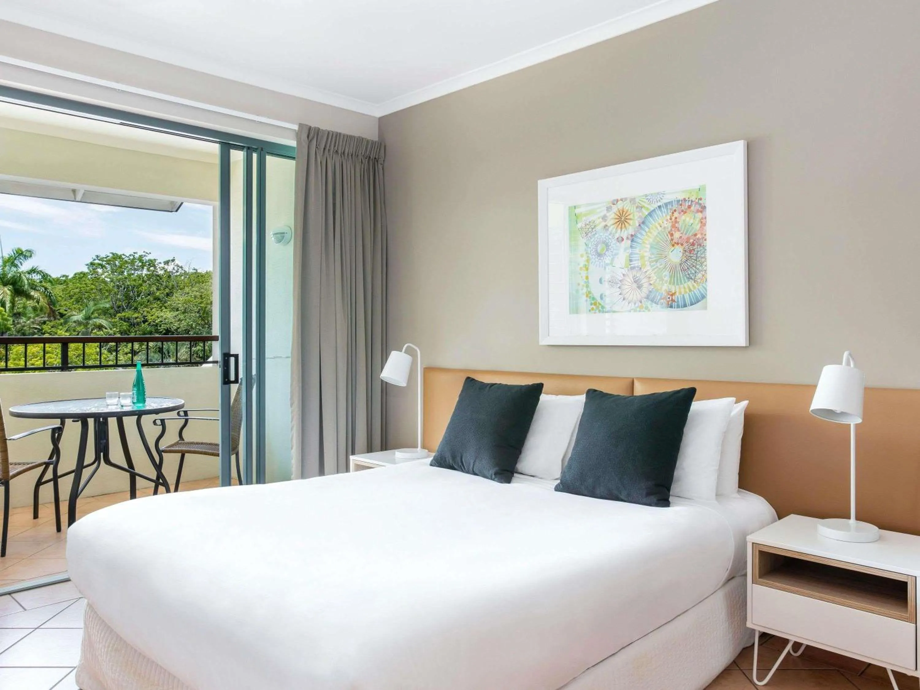 Property building, Bed in Mantra in the Village