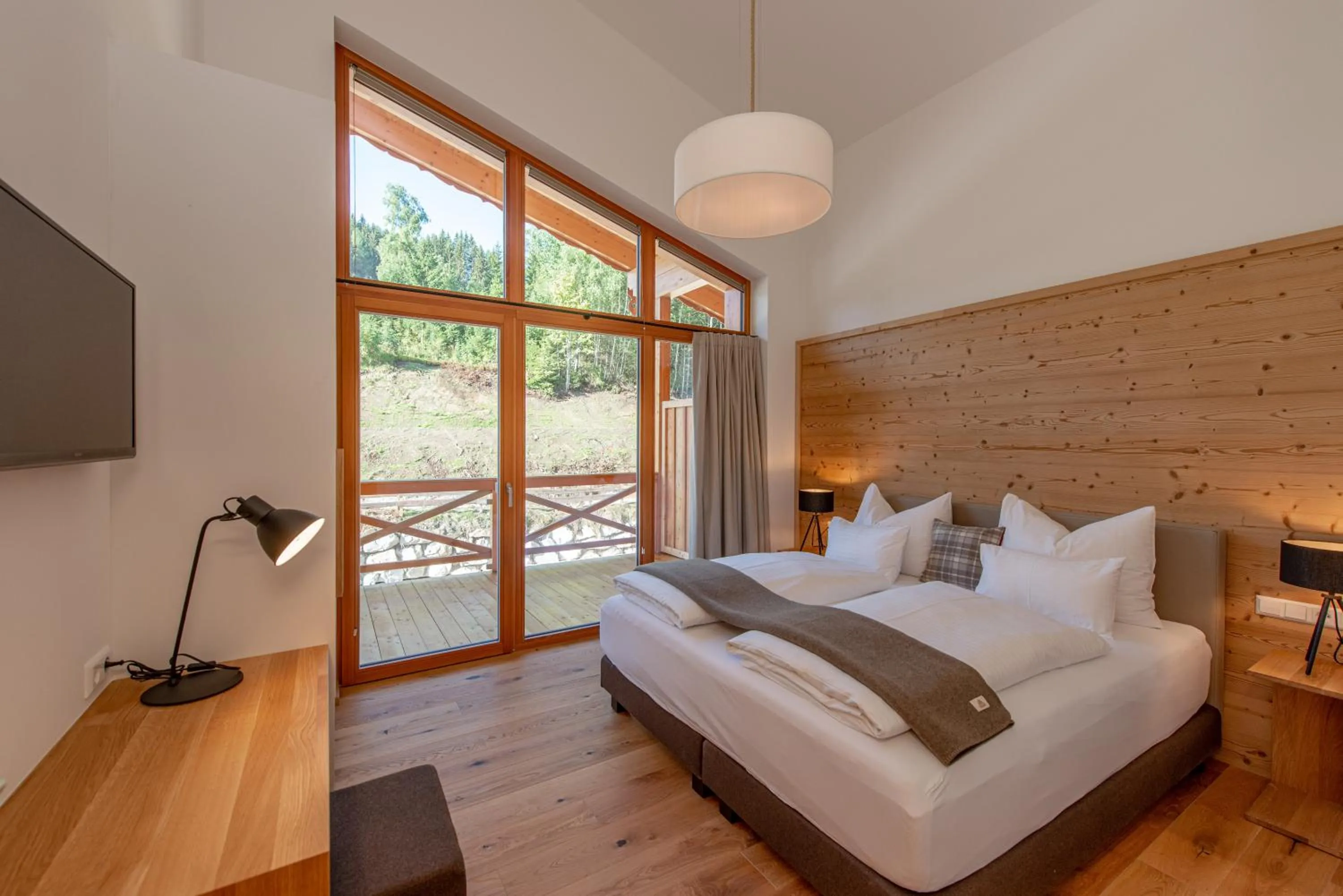 Bedroom, Bed in Skylodge Alpine Homes