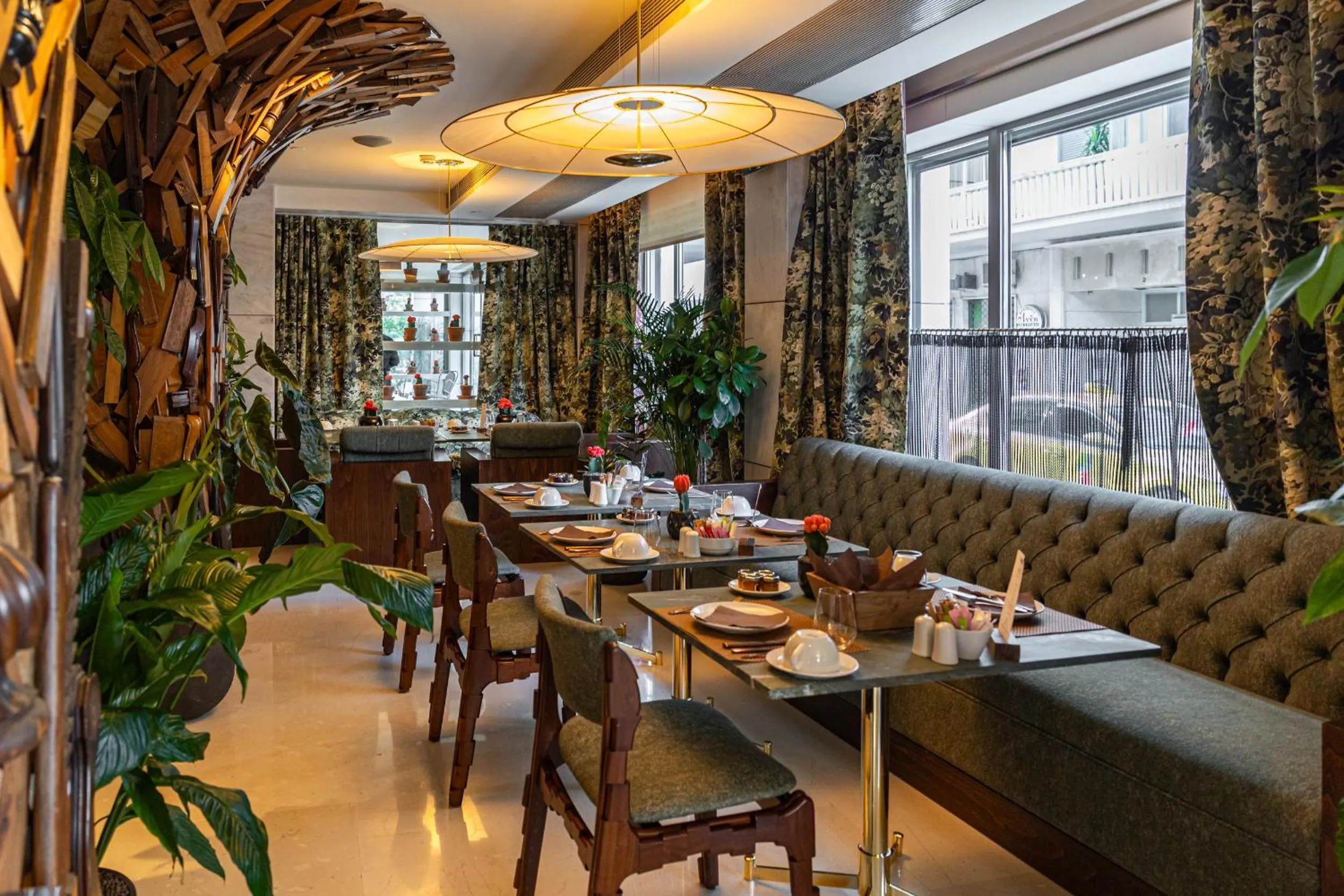 Breakfast in New Hotel