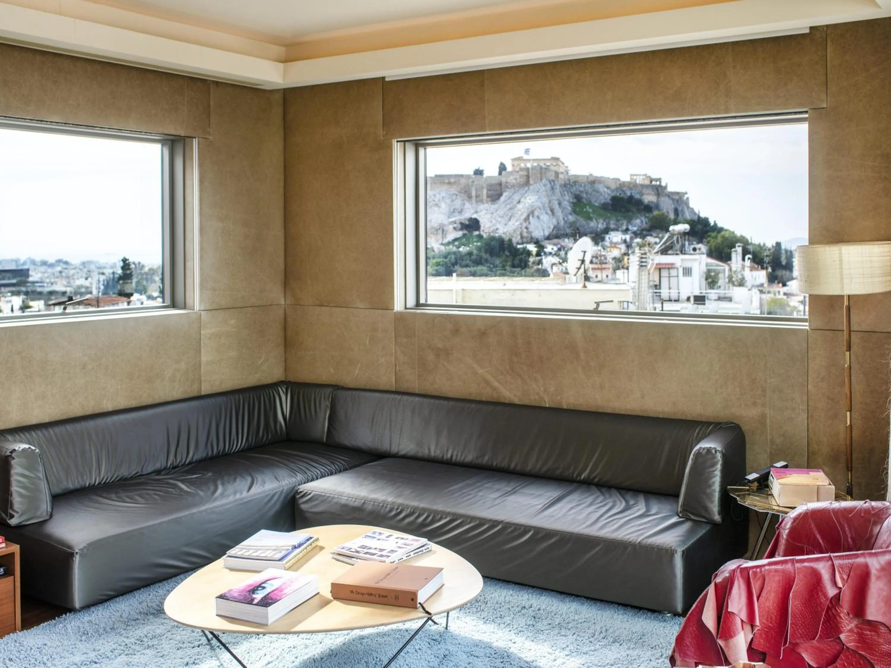 Seating area in New Hotel