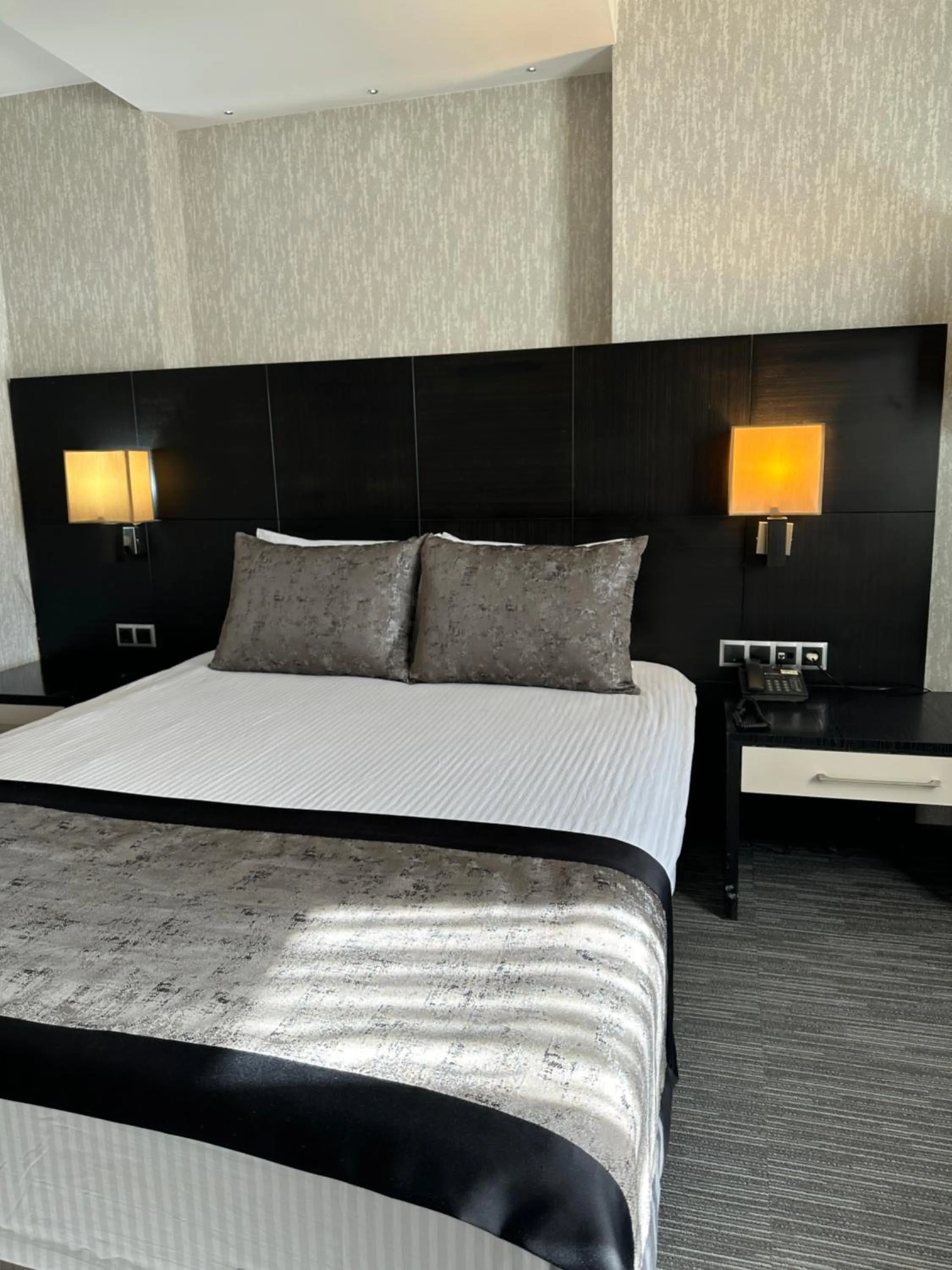 Bed in Grand Denizli Hotel