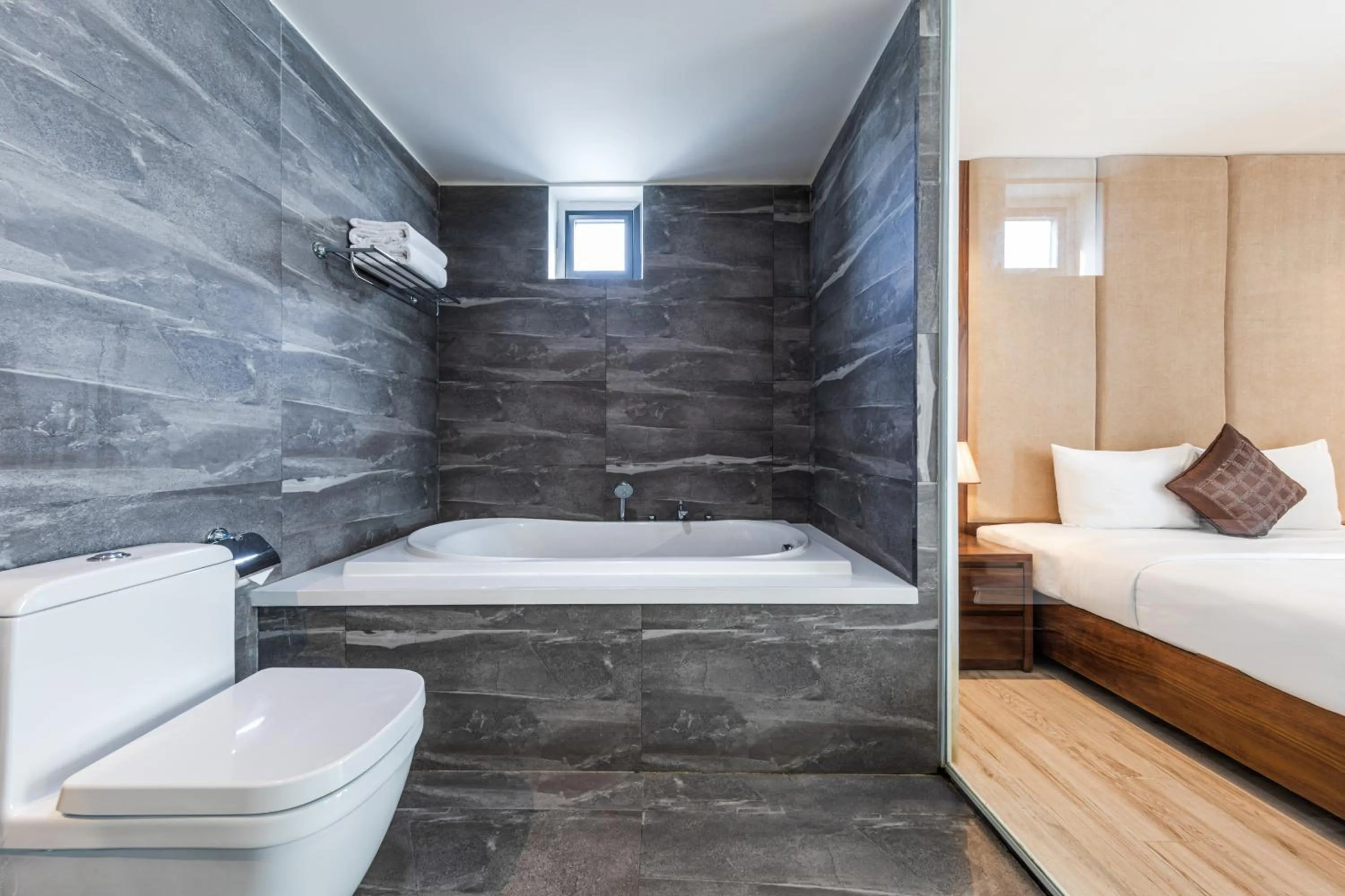 Toilet, Bed in Greenery Hotel